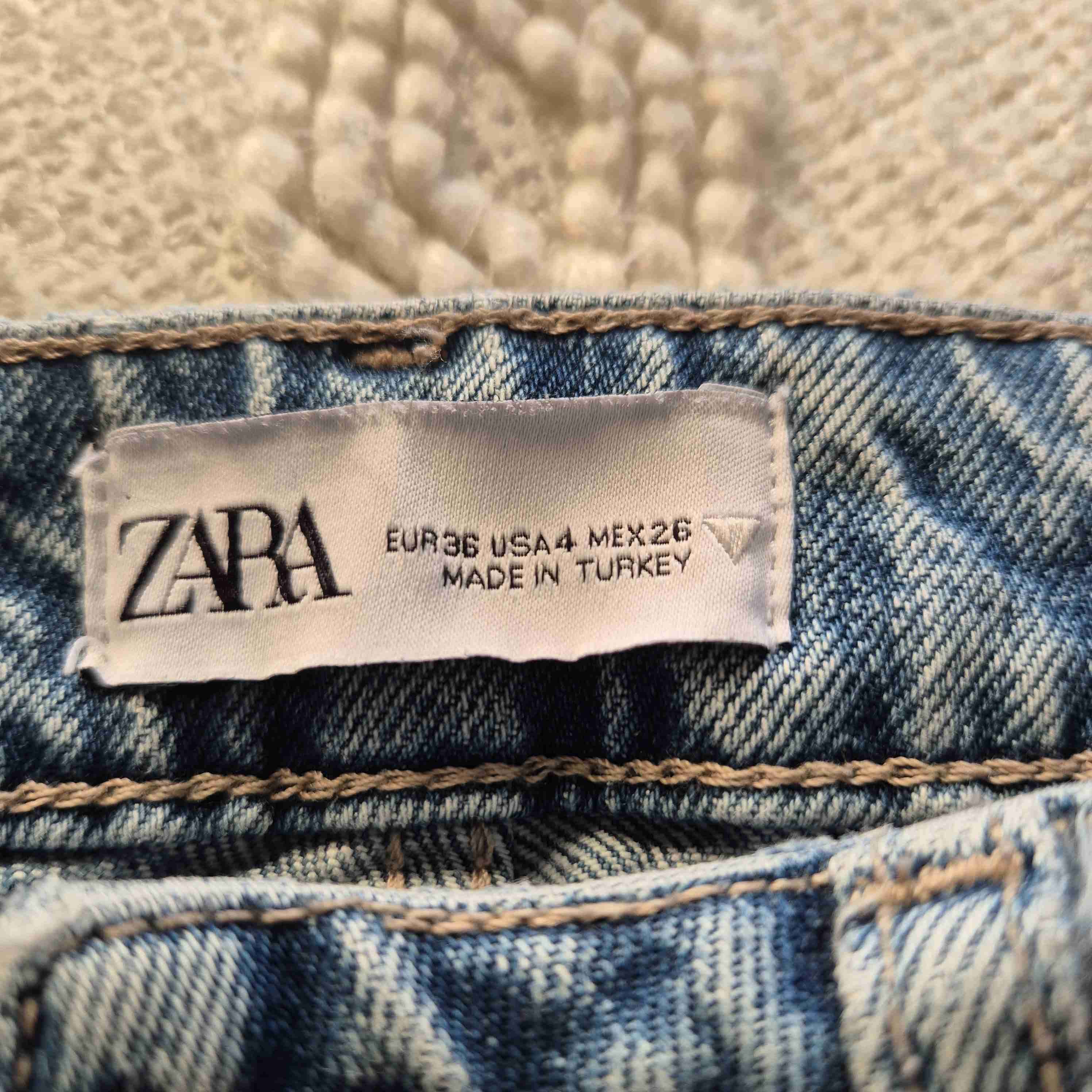 Jeans azules claros mom fit ZARA 36 - 4