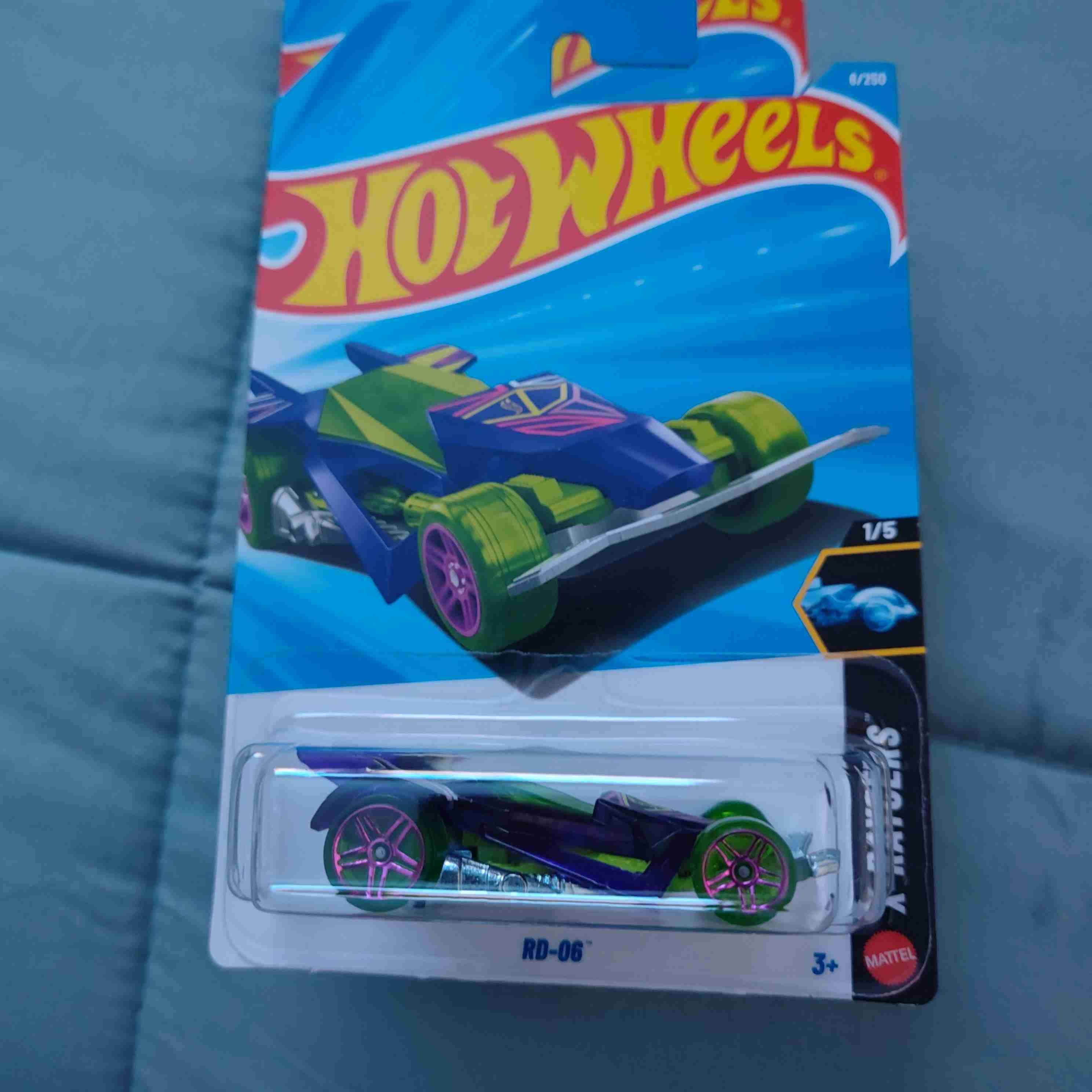 Auto Hot Wheels RD-06 - miniatura 1
