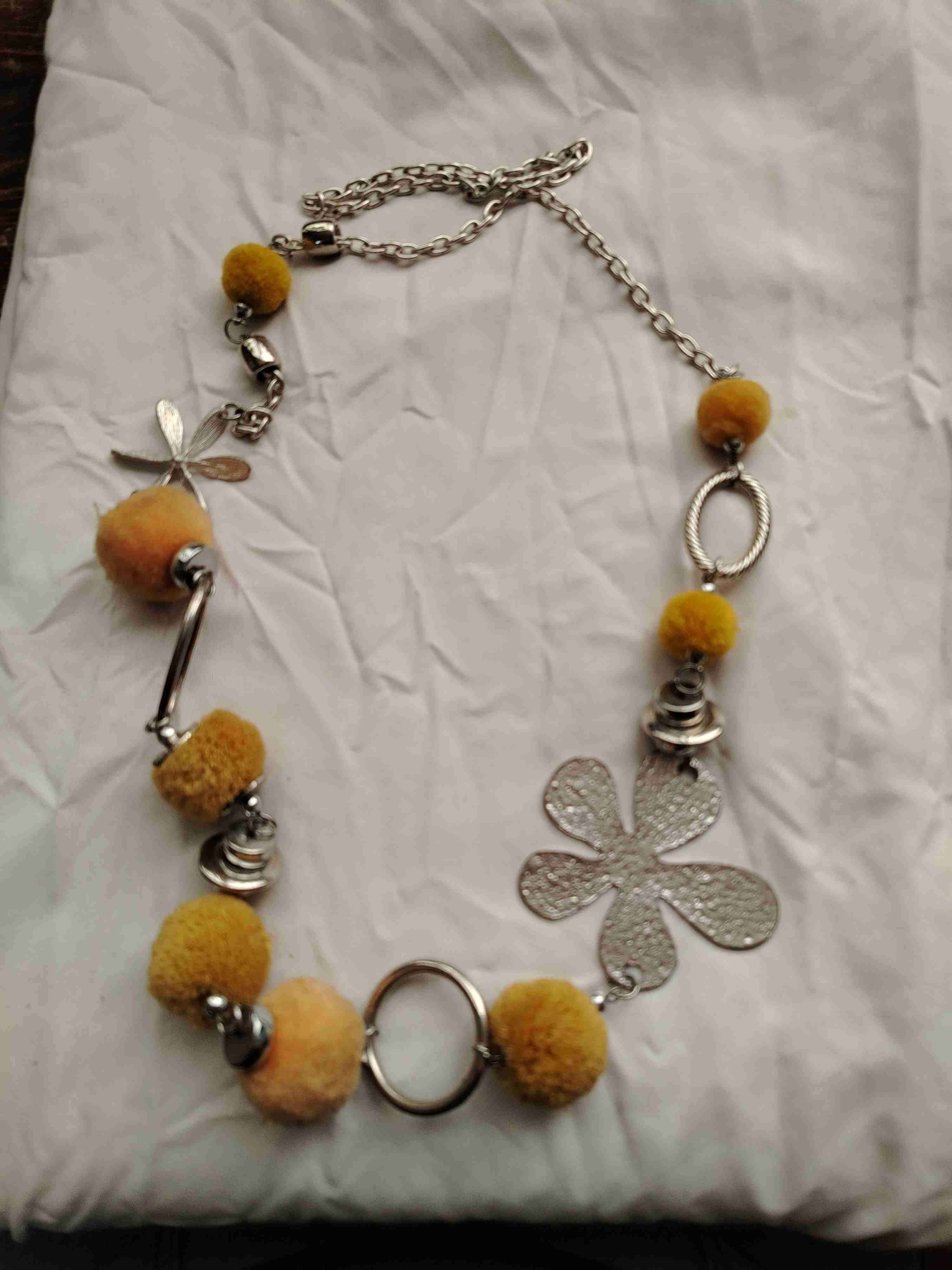 Collar de cuentas coloridas - 4