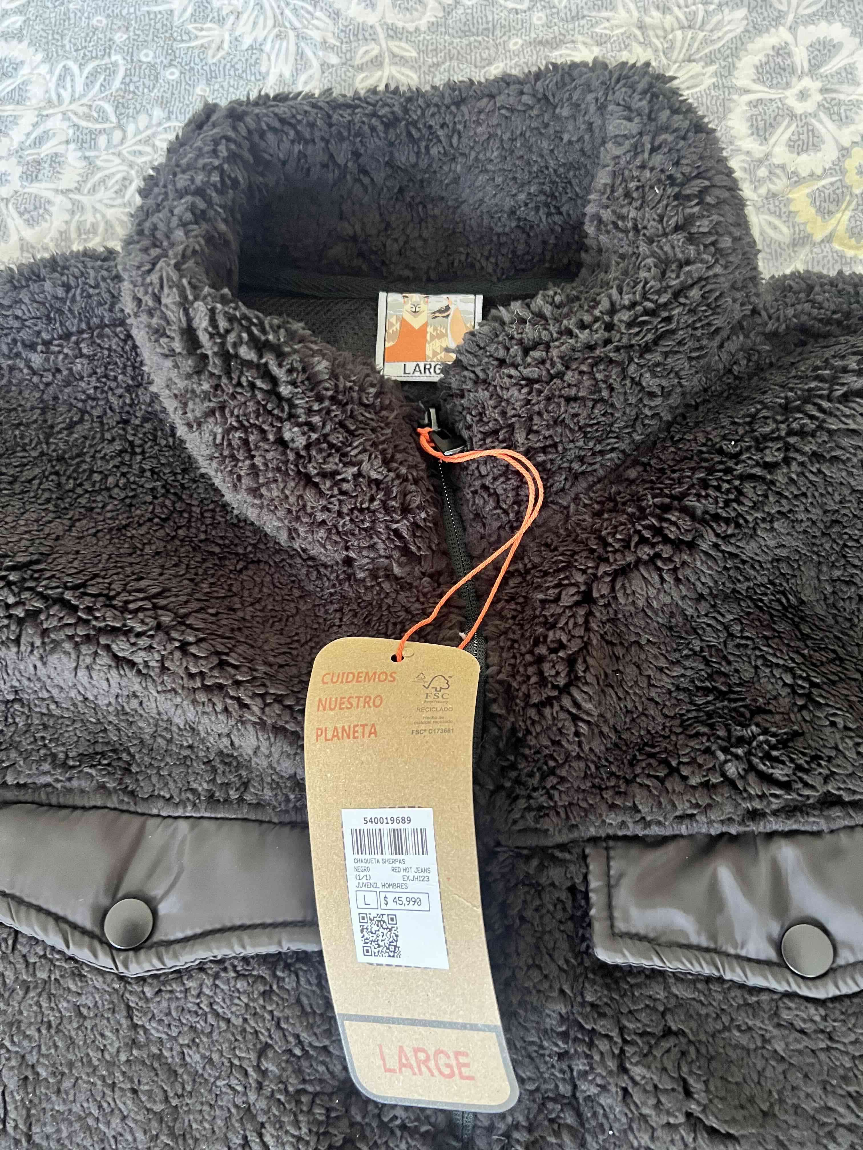 Chaqueta negra de polar nueva - miniatura 2