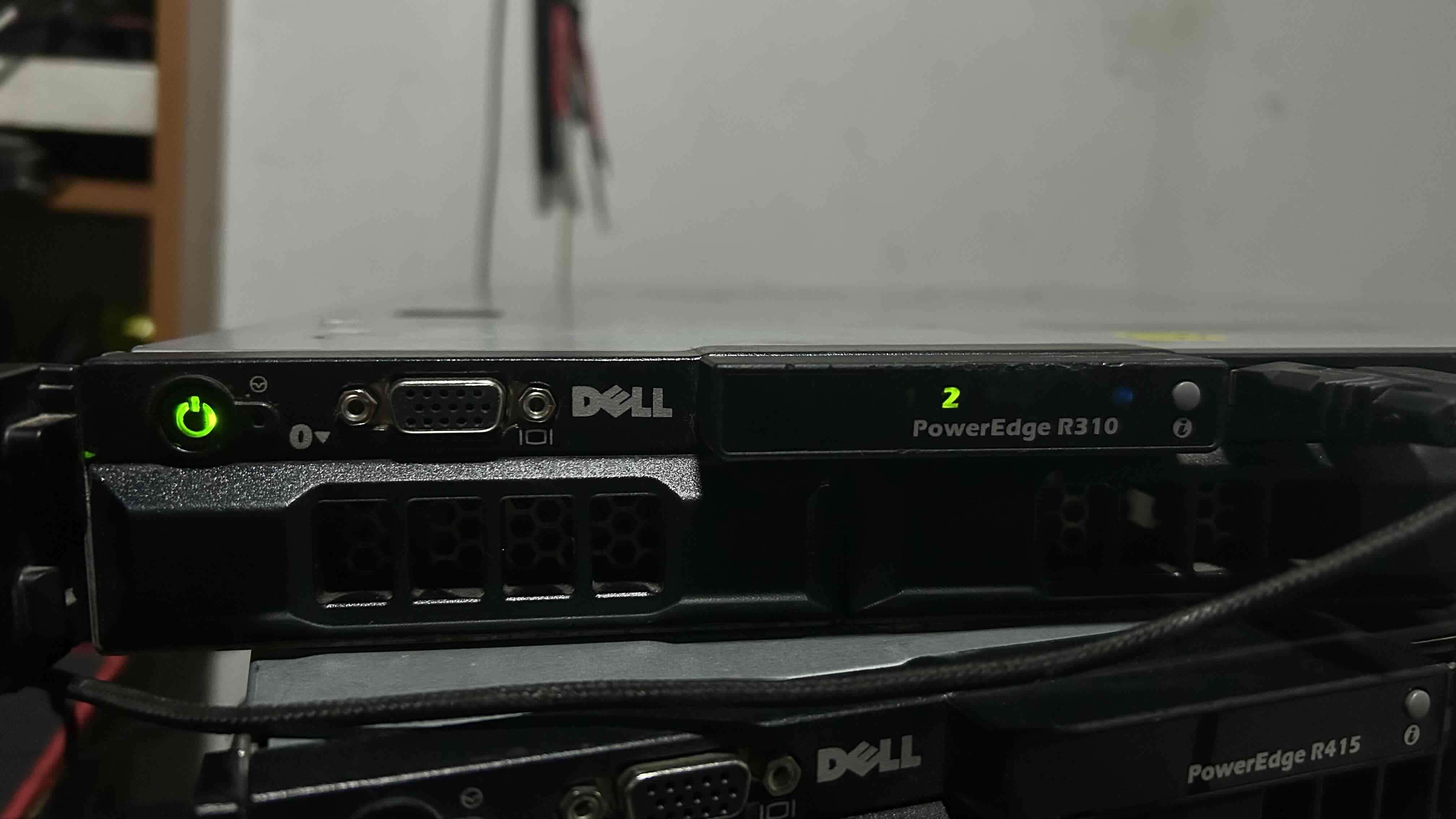 Servidor Dell R310 1U - miniatura 1