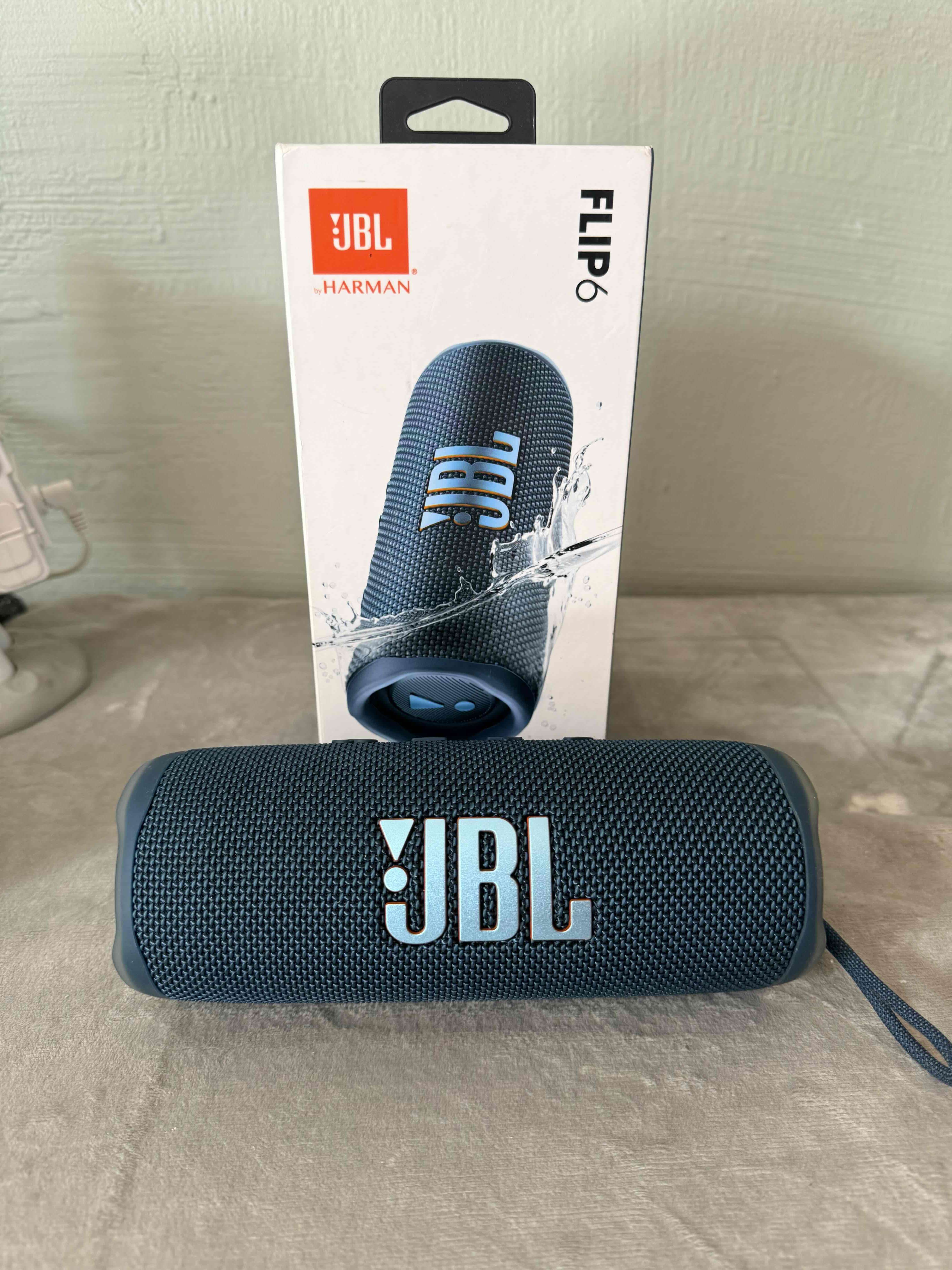 Parlante JBL Flip 6 portátil - miniatura 1