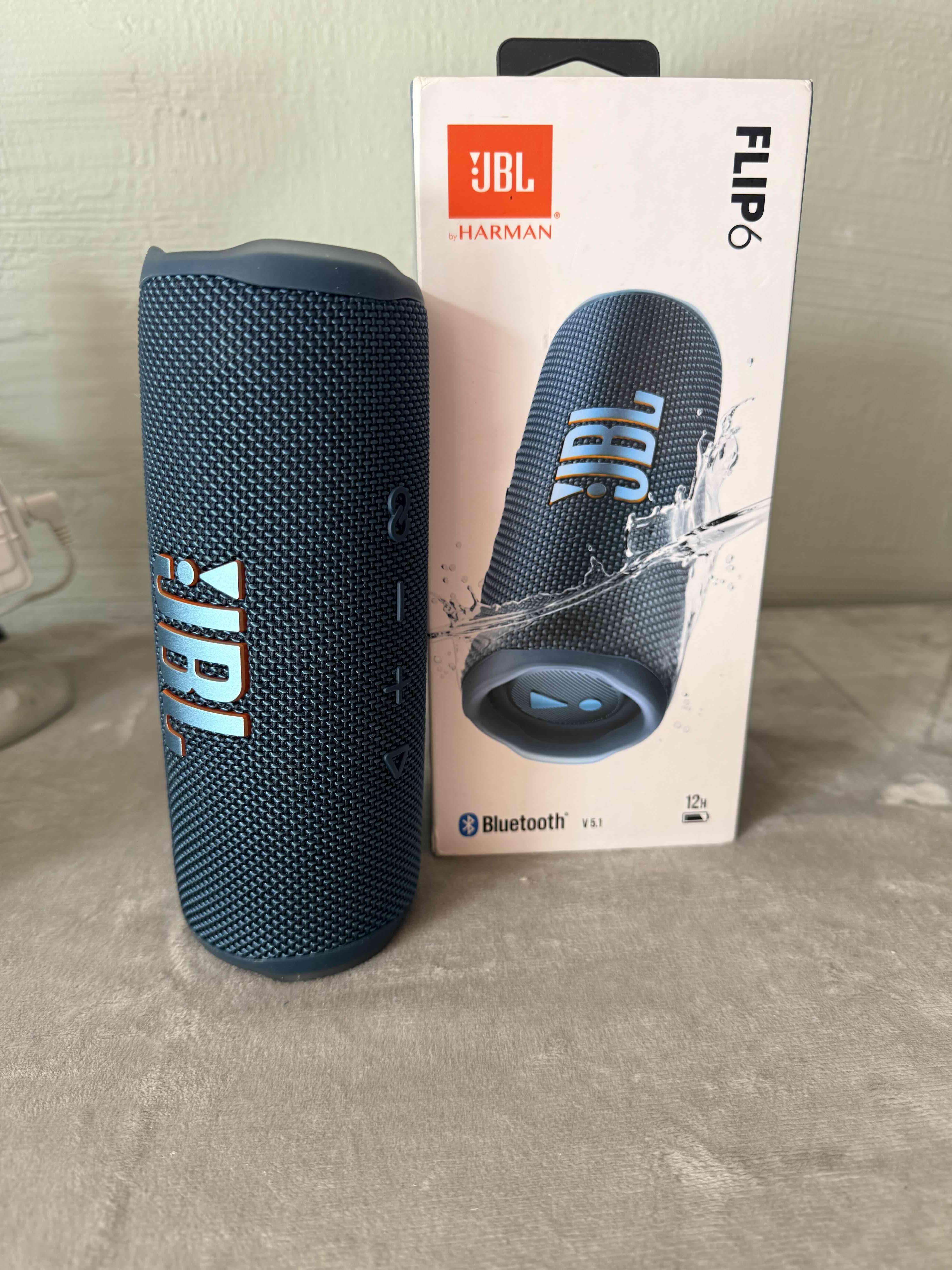 Parlante JBL Flip 6 portátil - miniatura 4