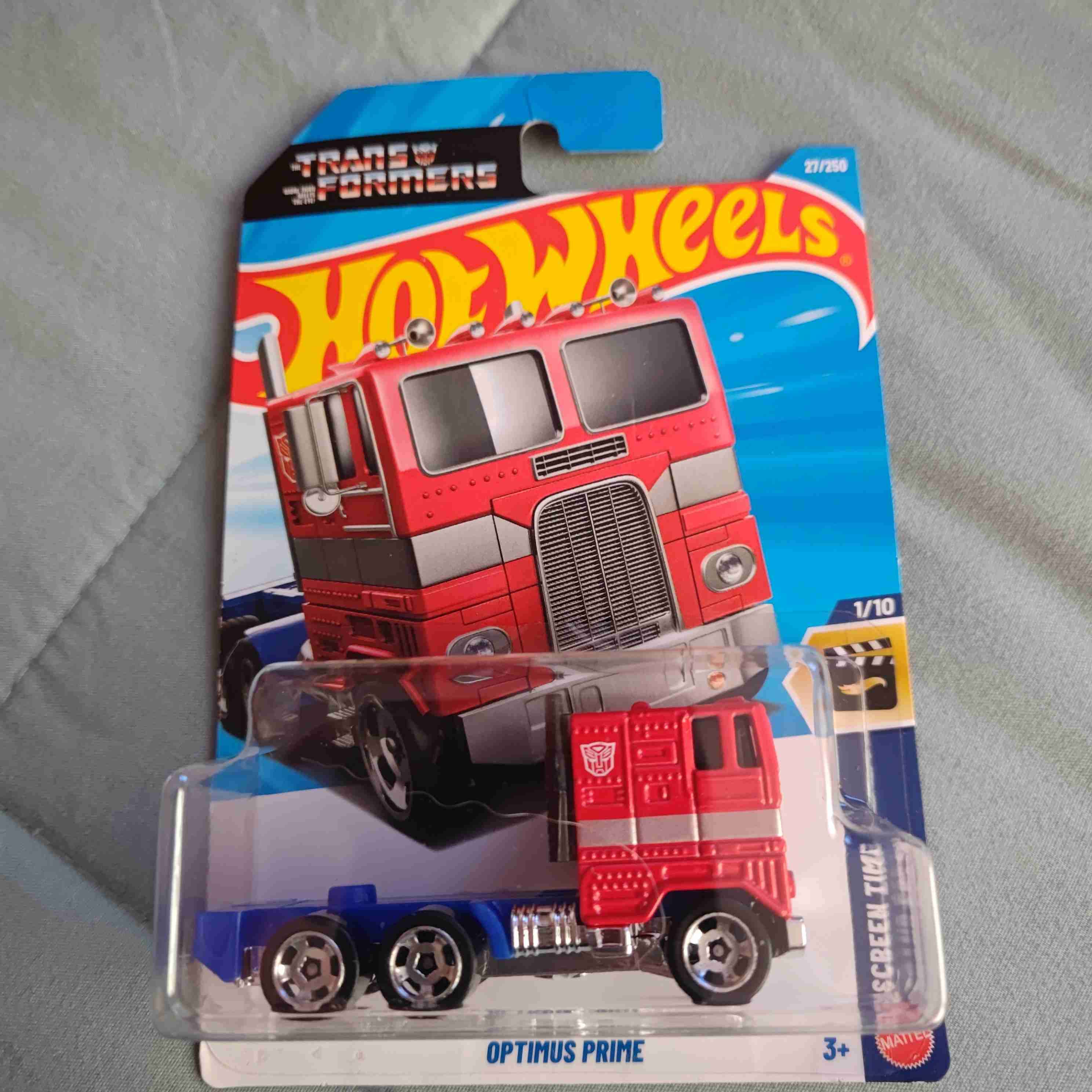 Hot Wheels Optimus Prime Transformers - miniatura 1