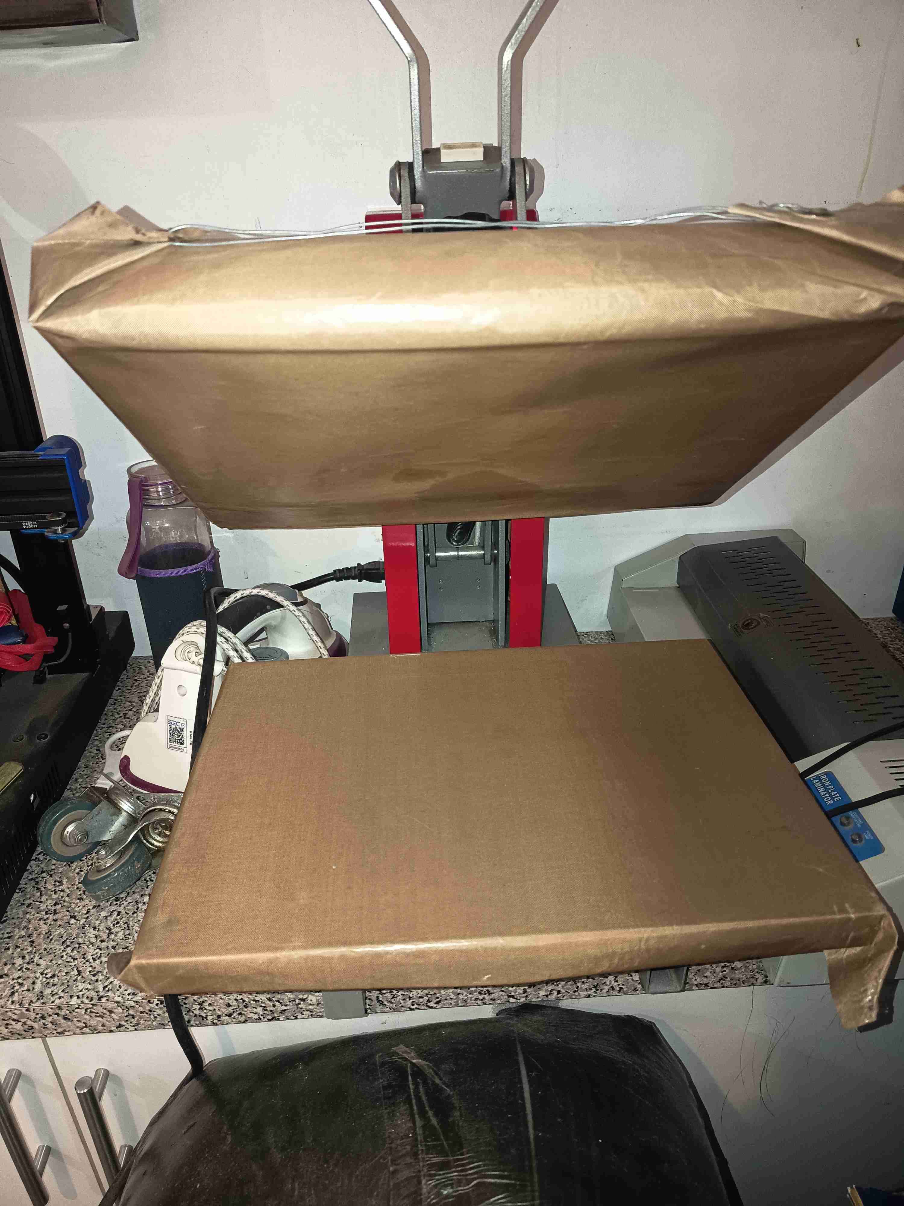 Prensa térmica Clam Basic roja - 2