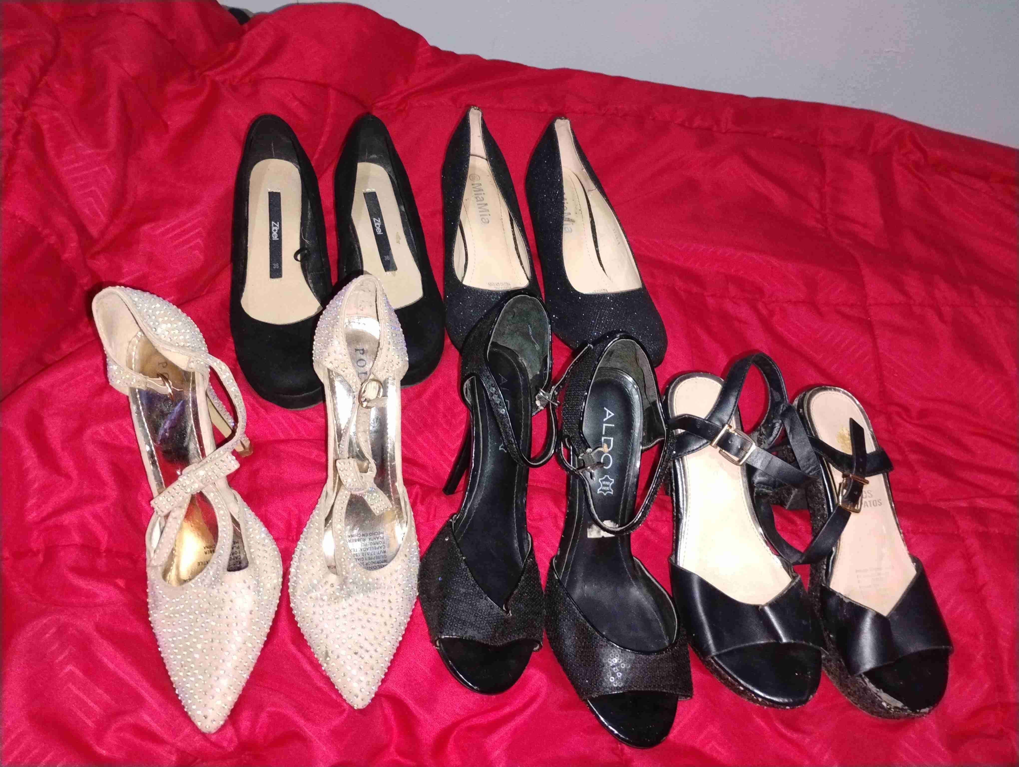 Lote de zapatos variados