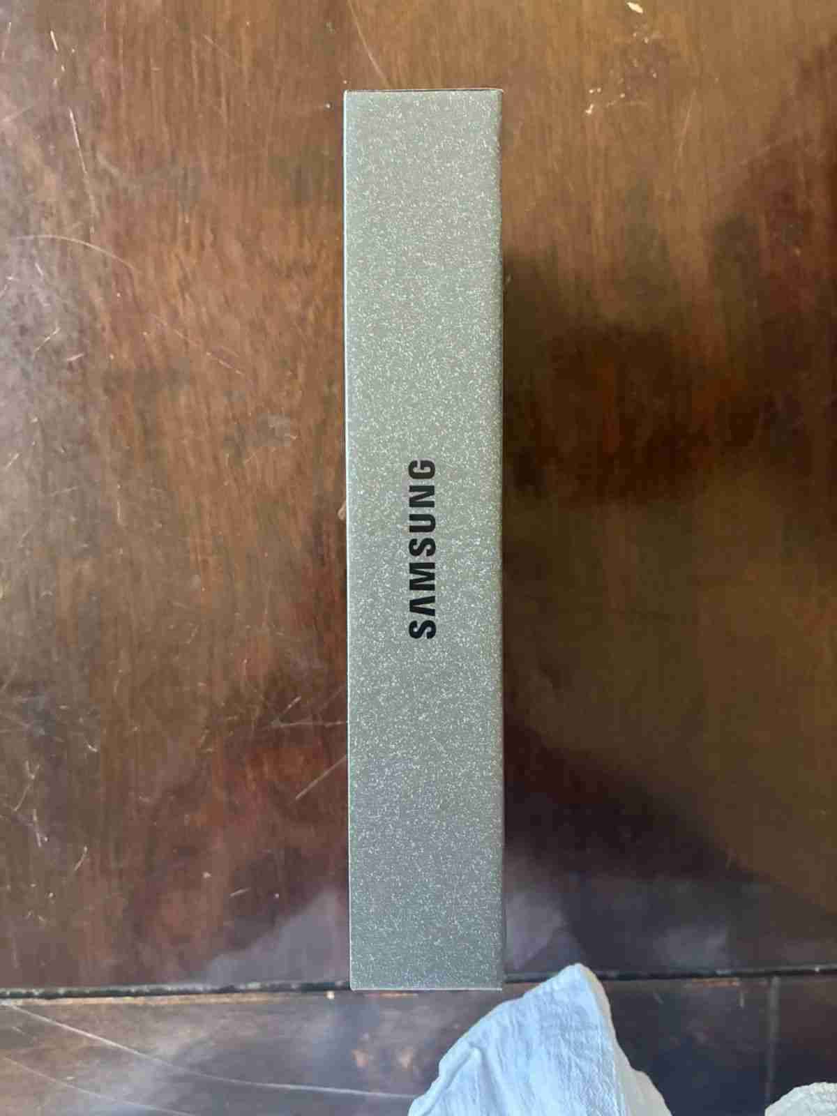 Smartphone Galaxy S25 nuevo 256Gb - miniatura 2