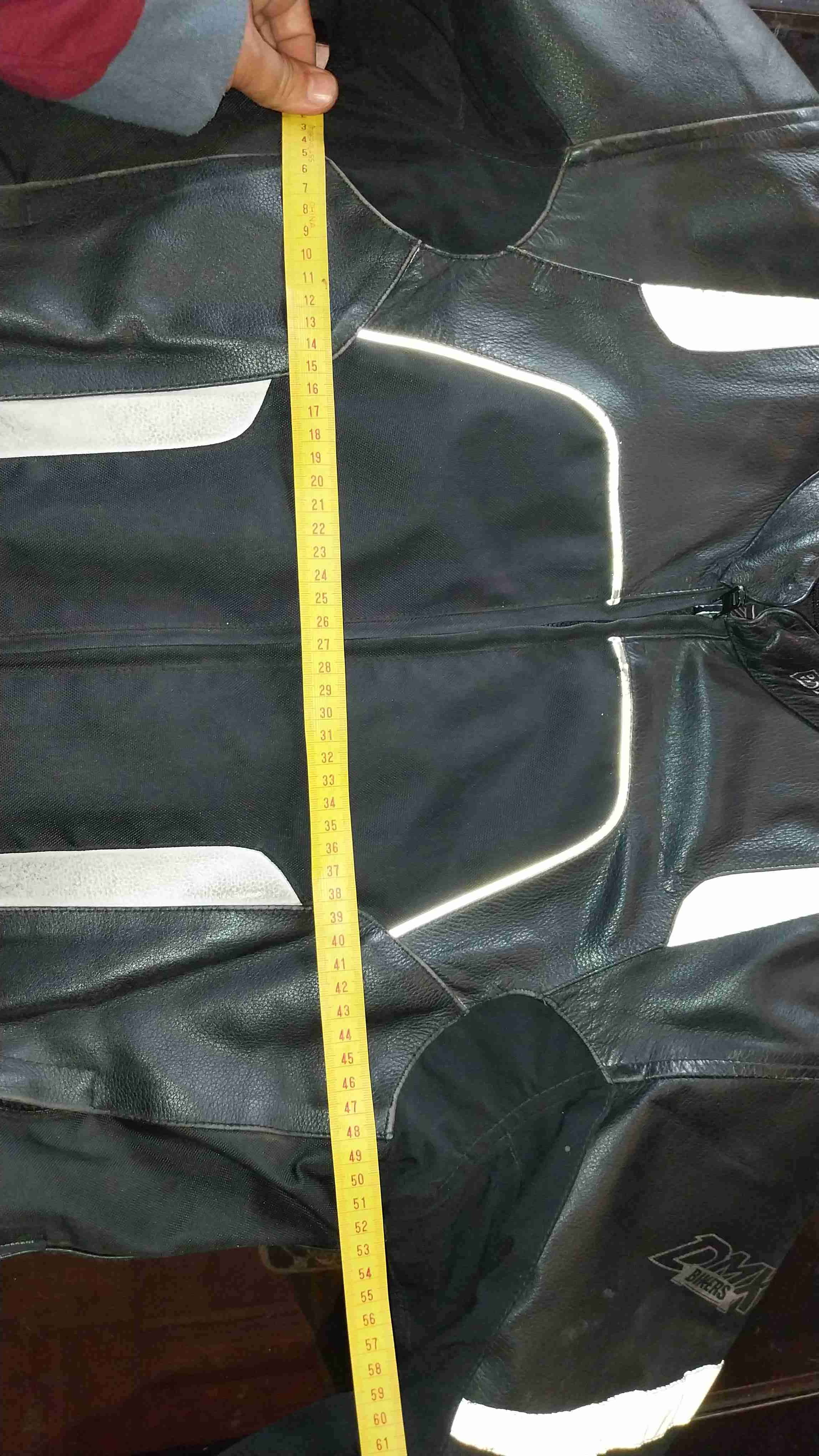 Chaqueta de moto negra con protecciones - miniatura 4