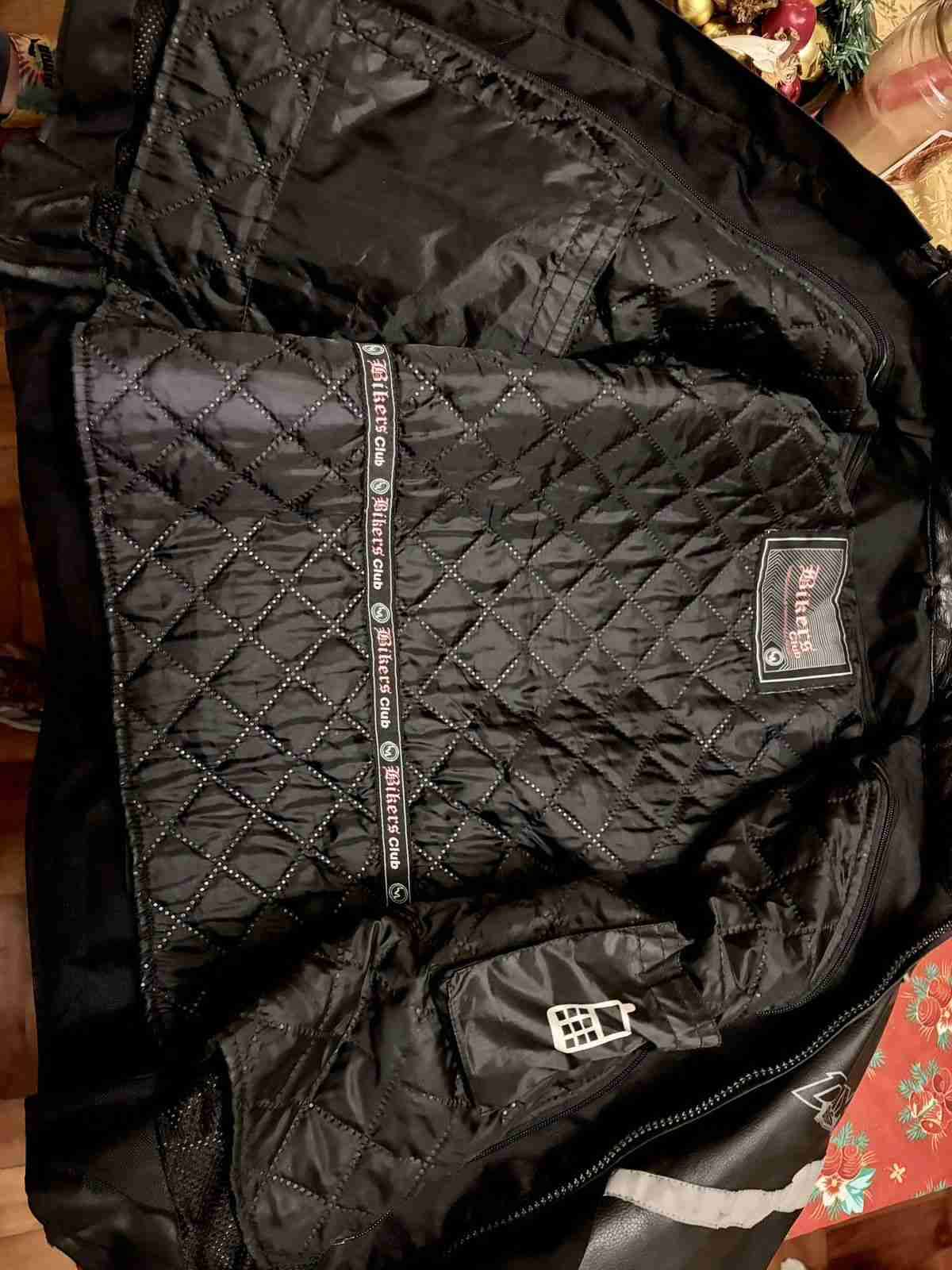 Chaqueta de moto negra con protecciones - miniatura 6