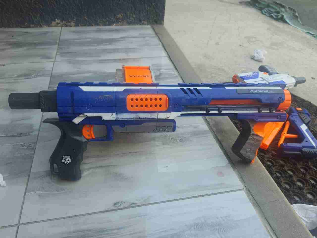 4 Pistolas de juguete Nerf - 5