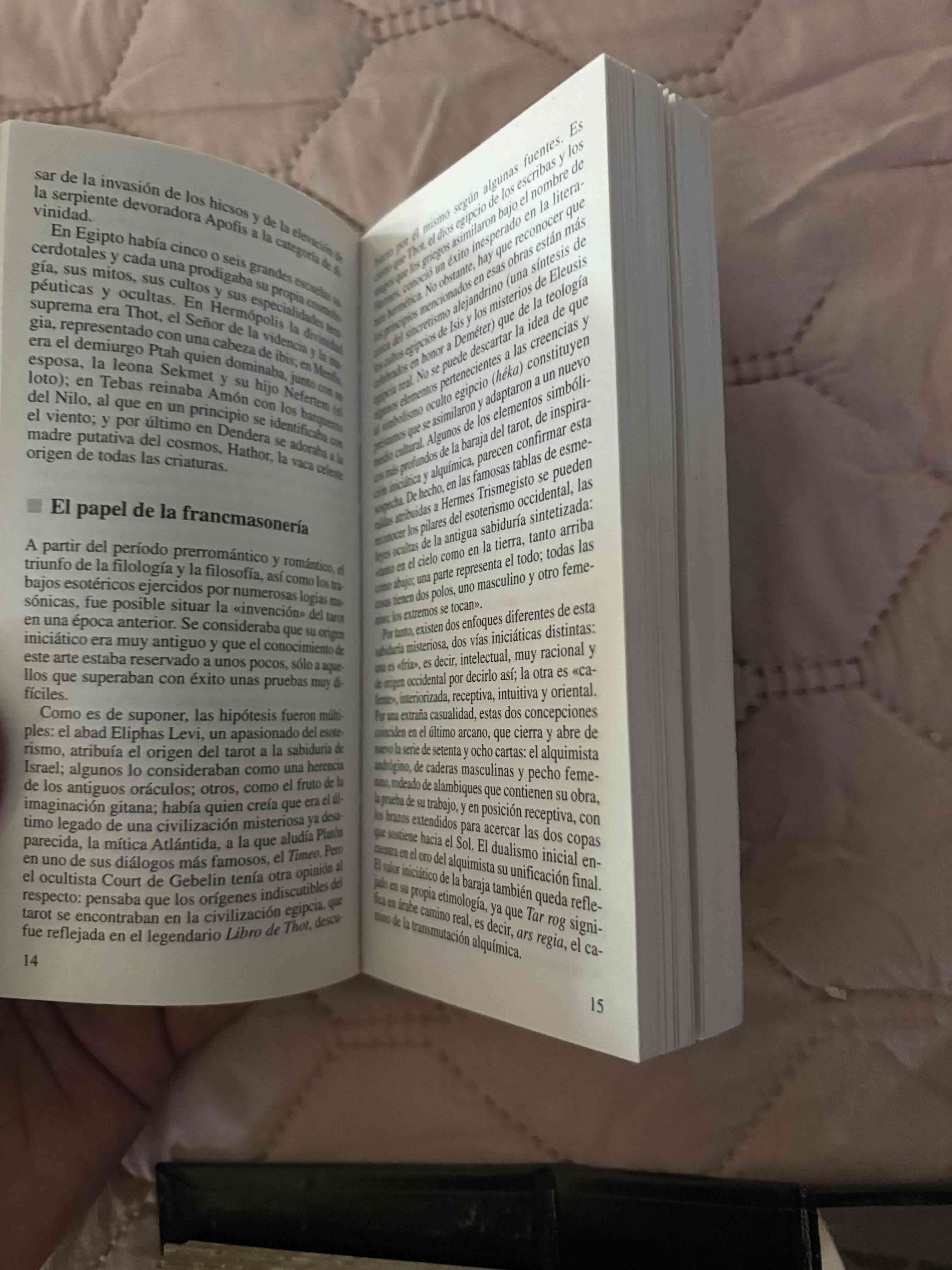 El Tarot Egipcio de Laura Tuan - 3