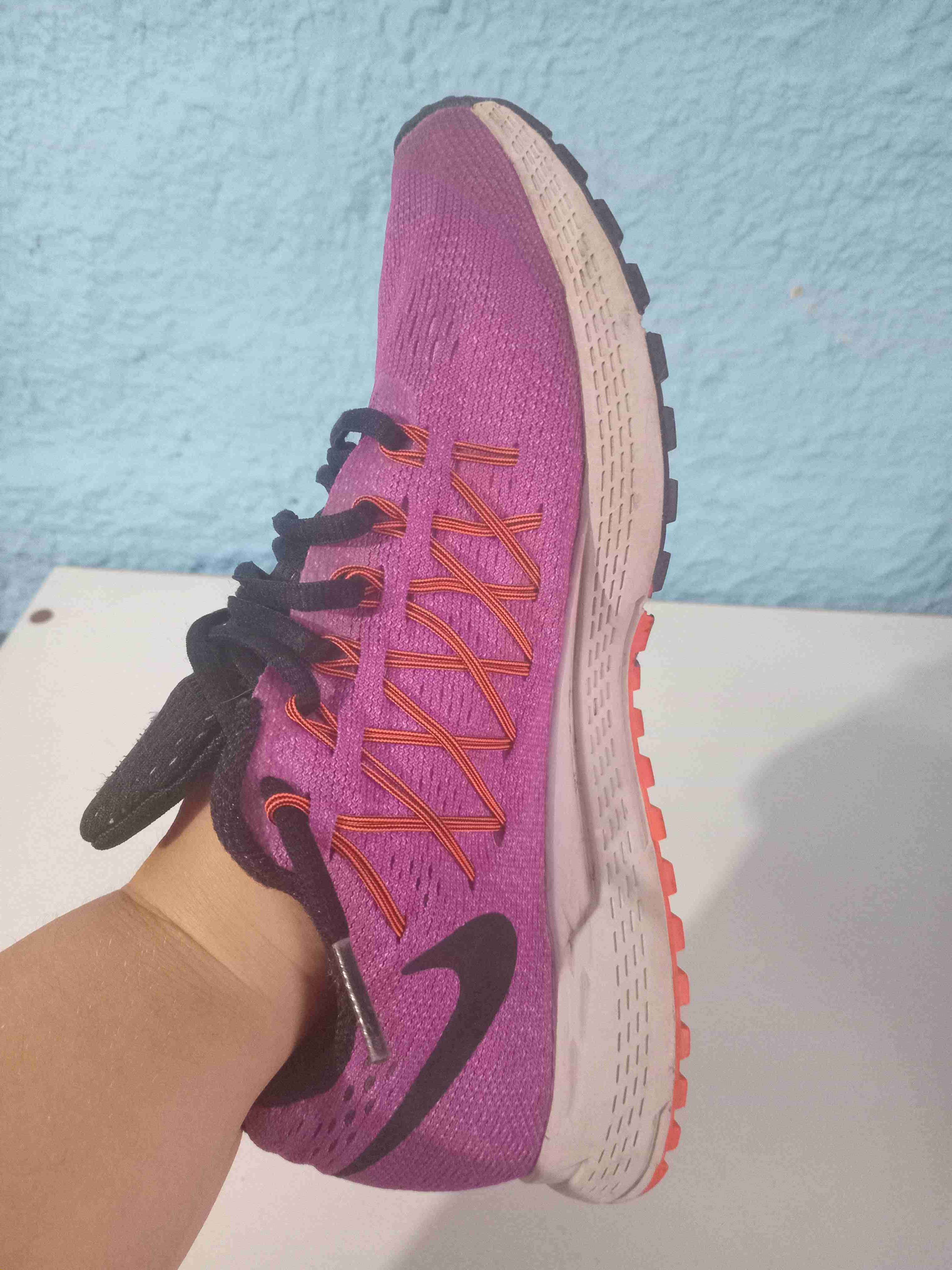 Zapatillas deportivas púrpura Nike - miniatura 1