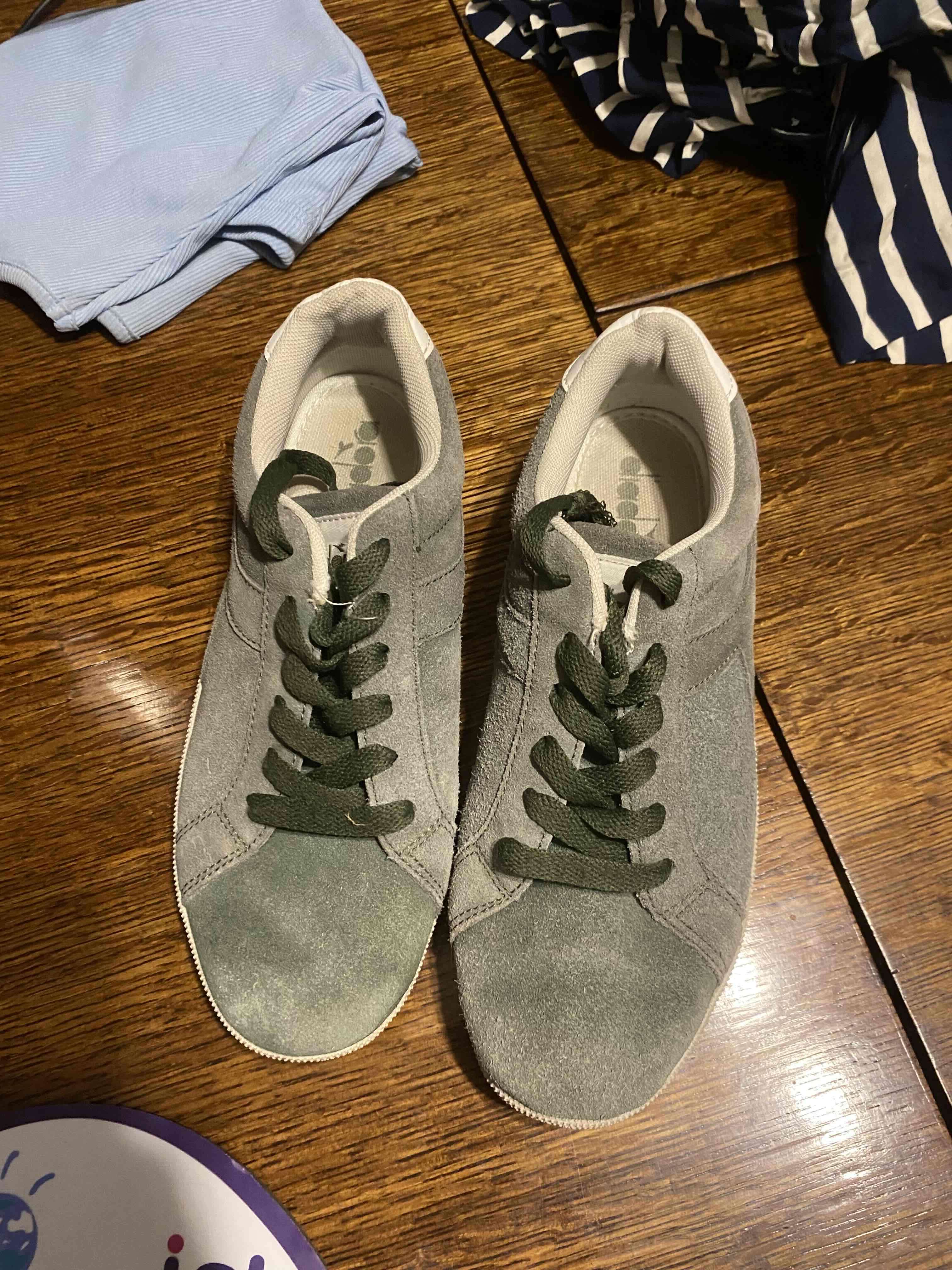 Zapatillas verdes de gamuza - miniatura 1