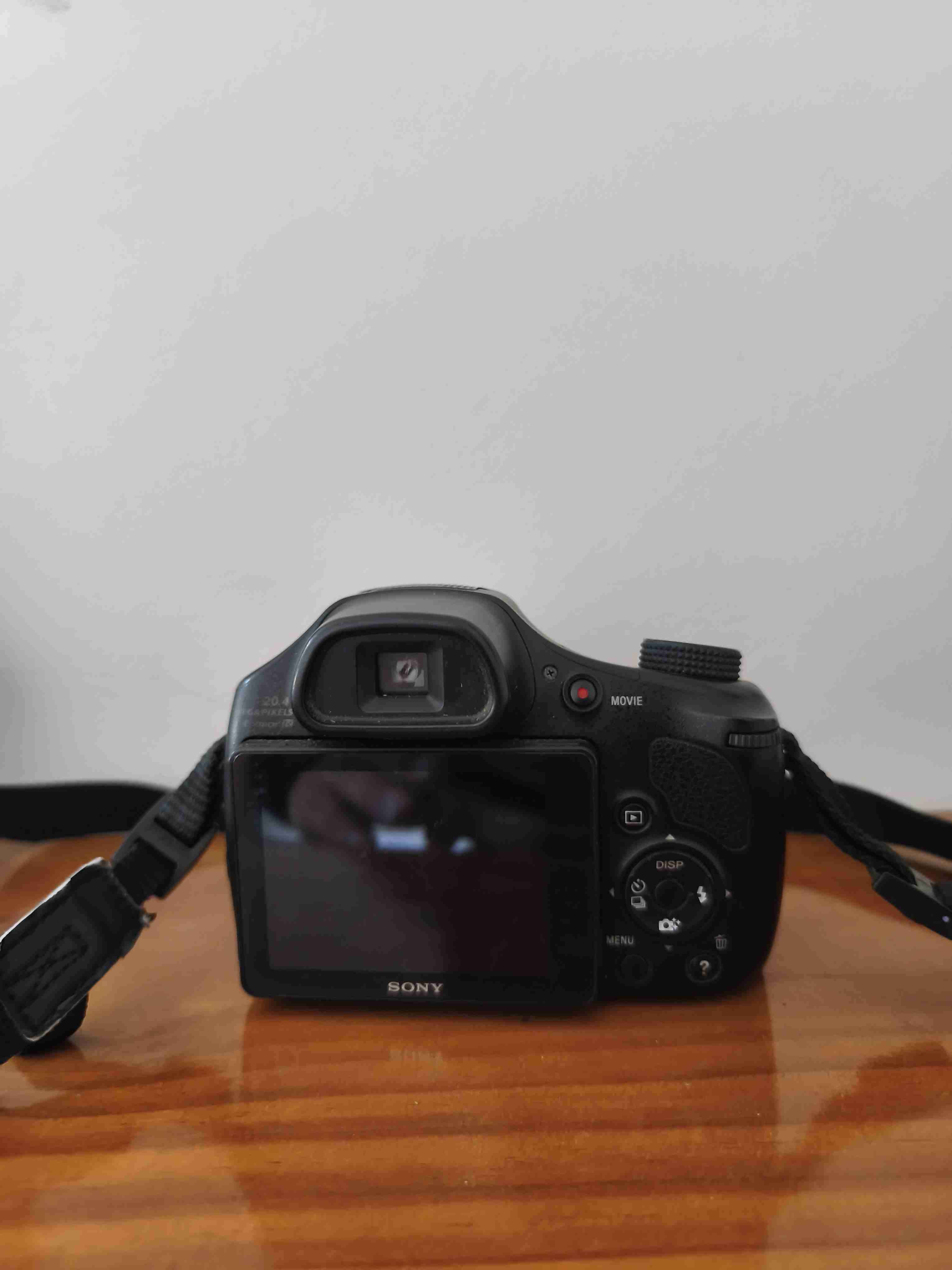 Cámara Sony con lente Carl Zeiss - miniatura 2