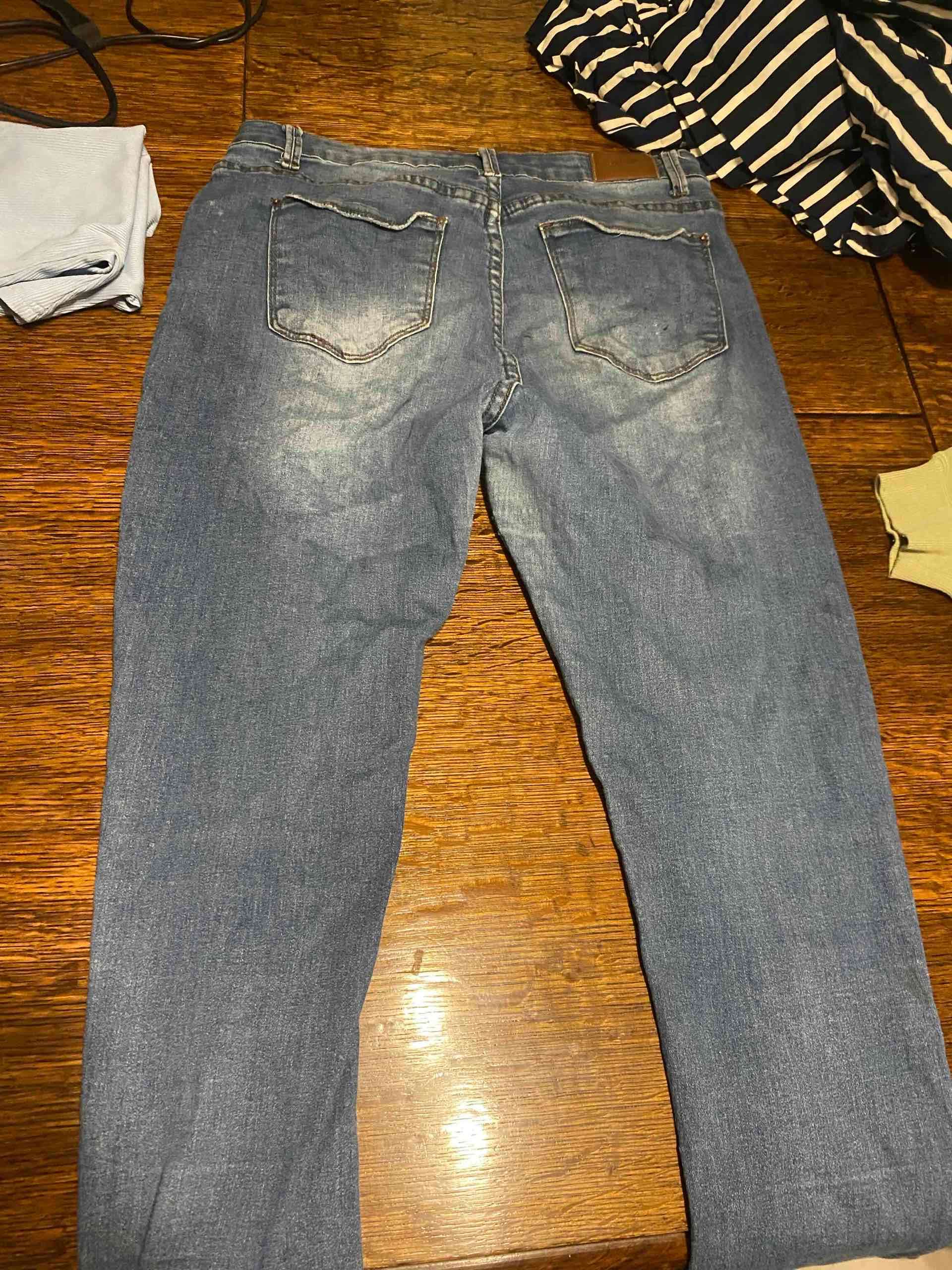 Jeans azul clásico - miniatura 2