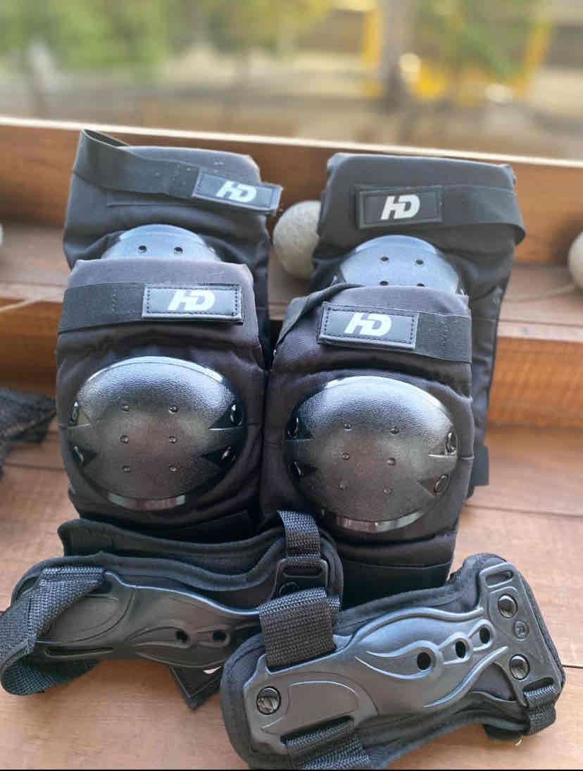 Set de rodilleras y muñequeras