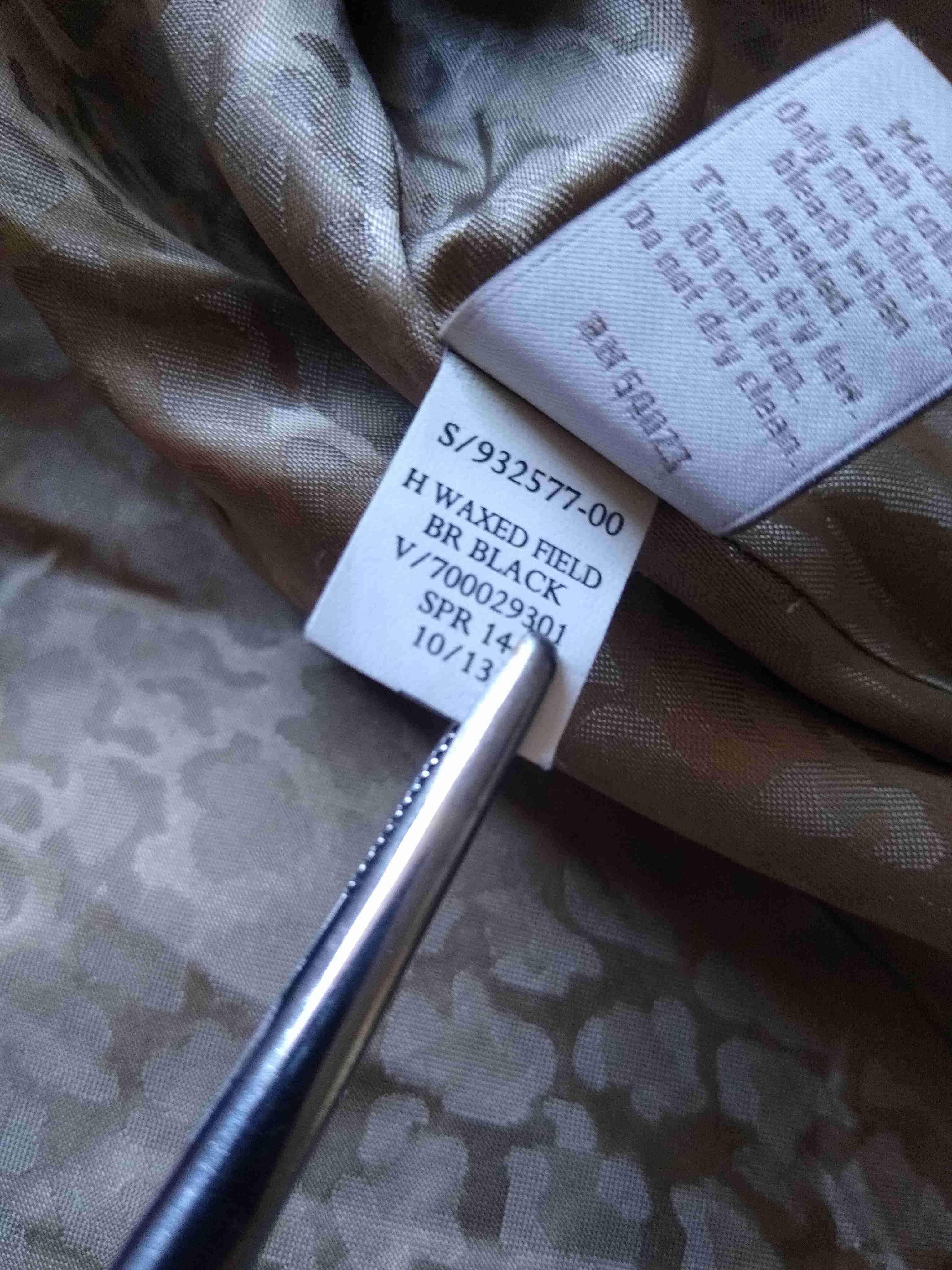 Chaqueta negra con cinturón - miniatura 5