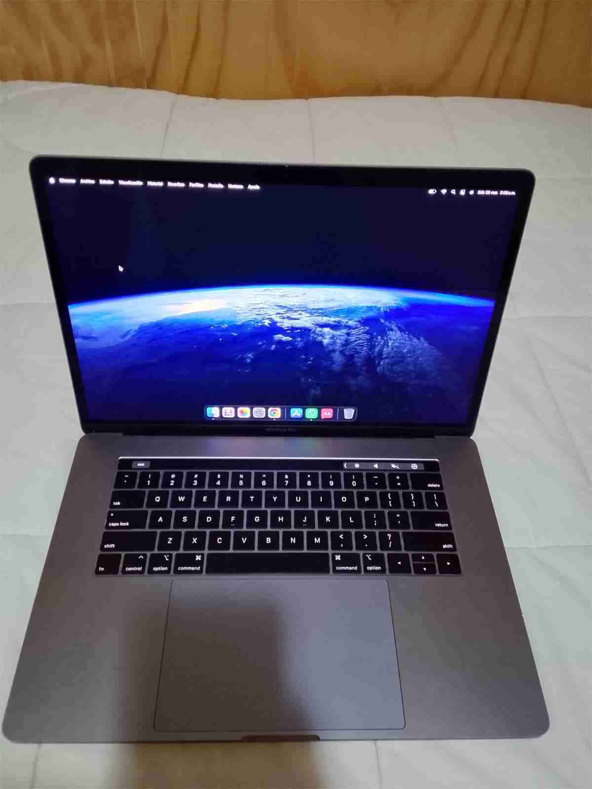 MacBook Pro touch bar 2018 - miniatura 1