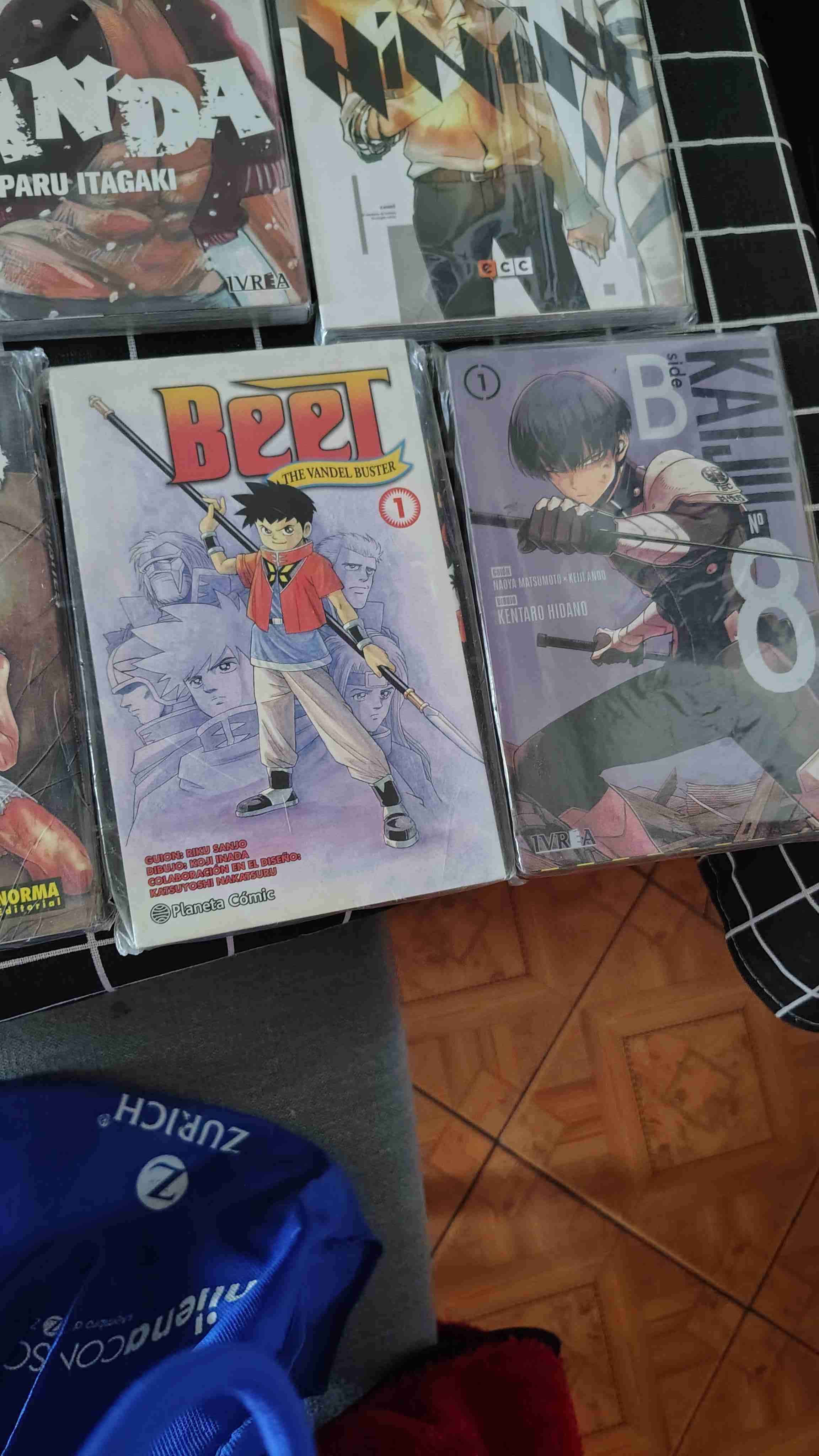 mangas Nuevos y Originales - miniatura 4