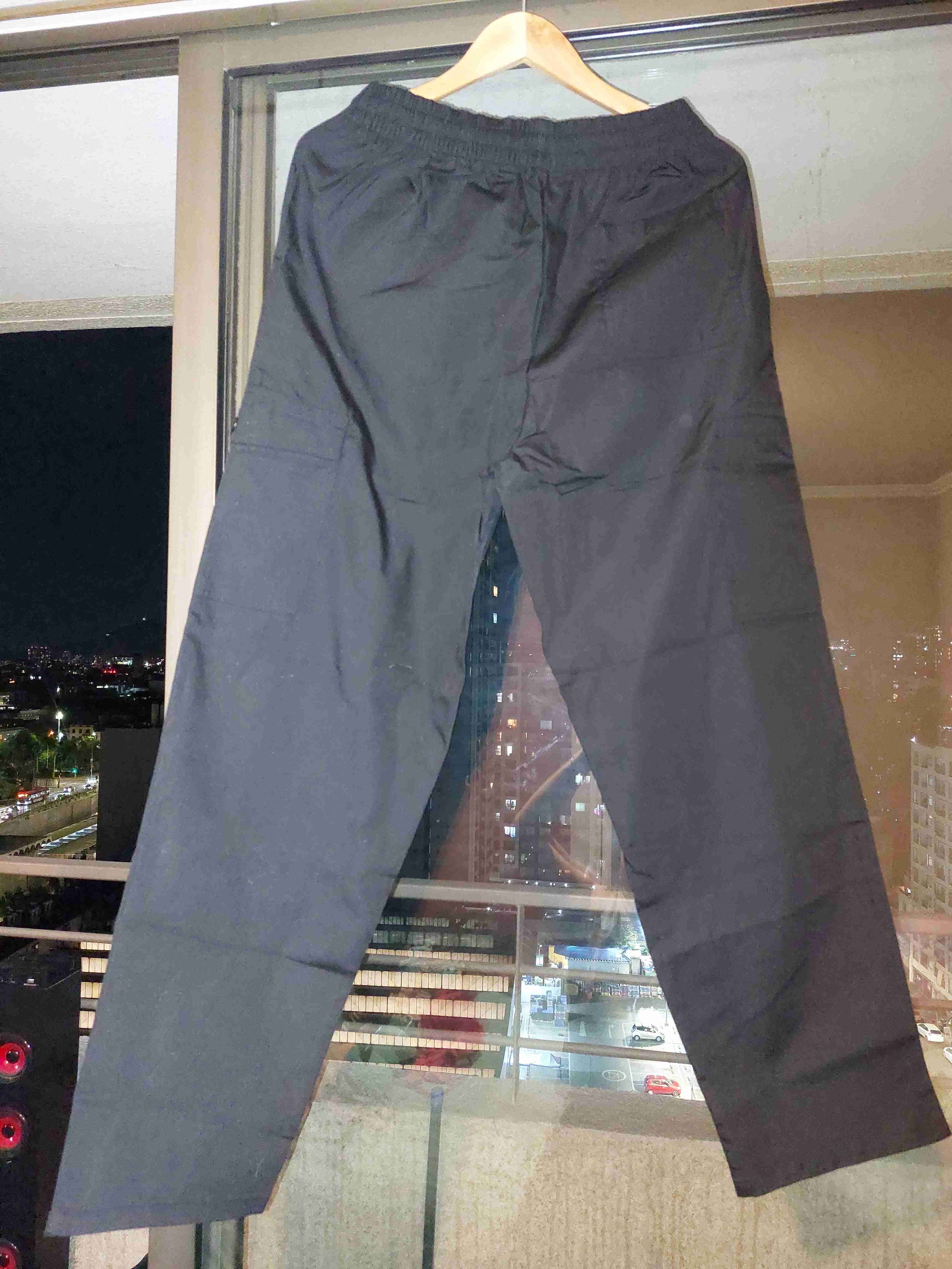 Pantalones clinico negro - miniatura 4