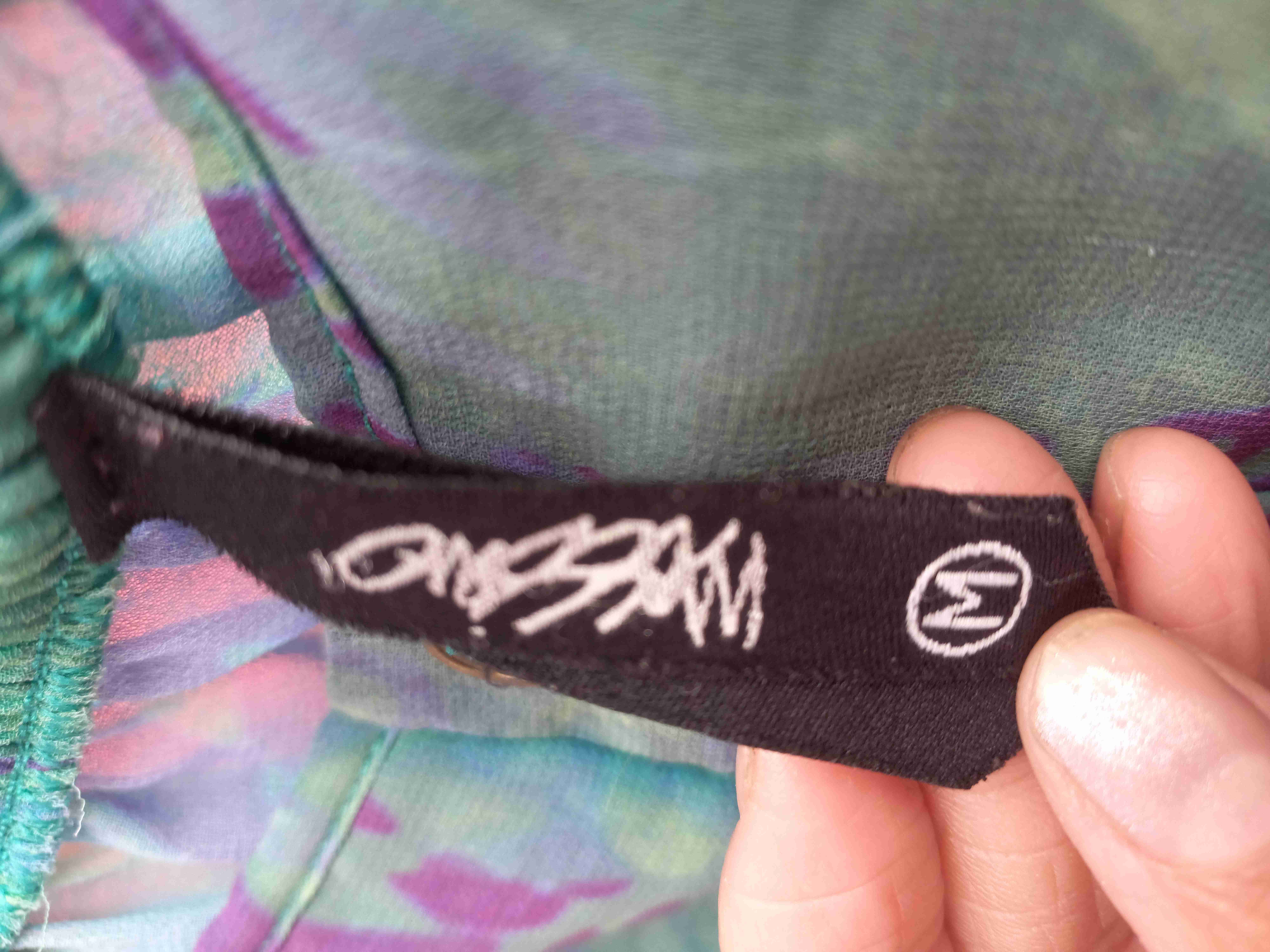 Blusa estampada verde y morado marca Mossimo - miniatura 2