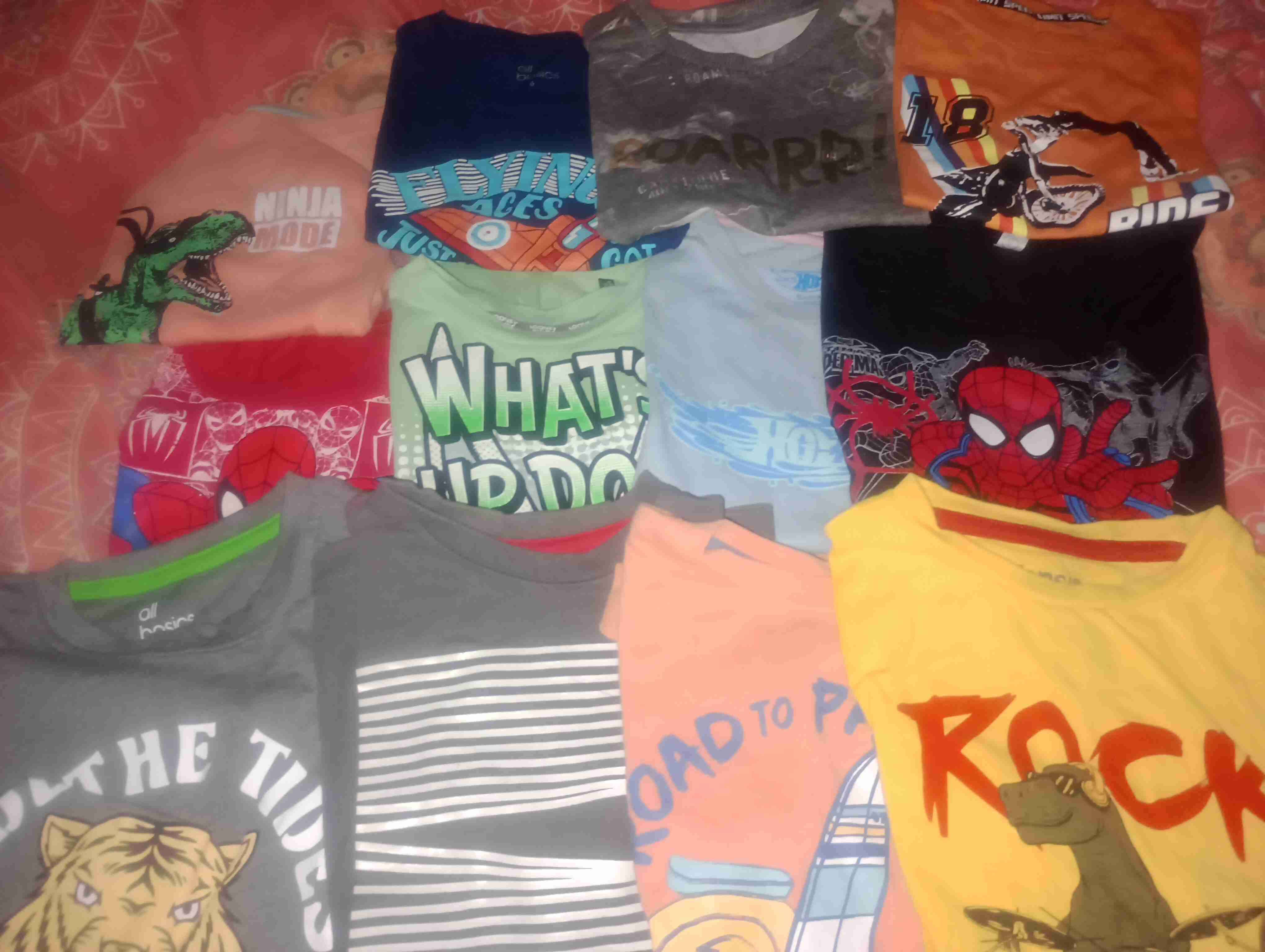 Lote de poleras infantiles estampadas - miniatura 1