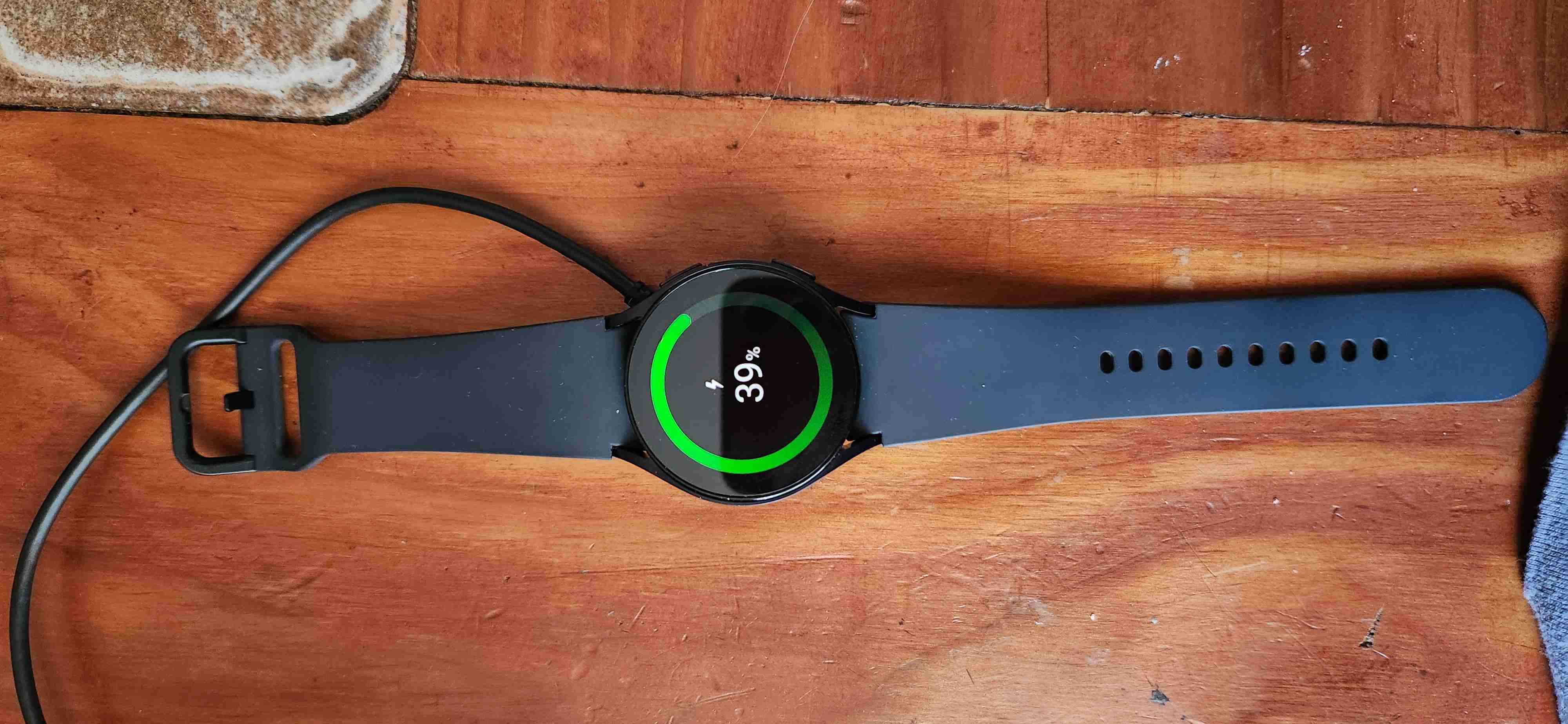 Reloj smartwatch Samsung 6 negro - miniatura 4