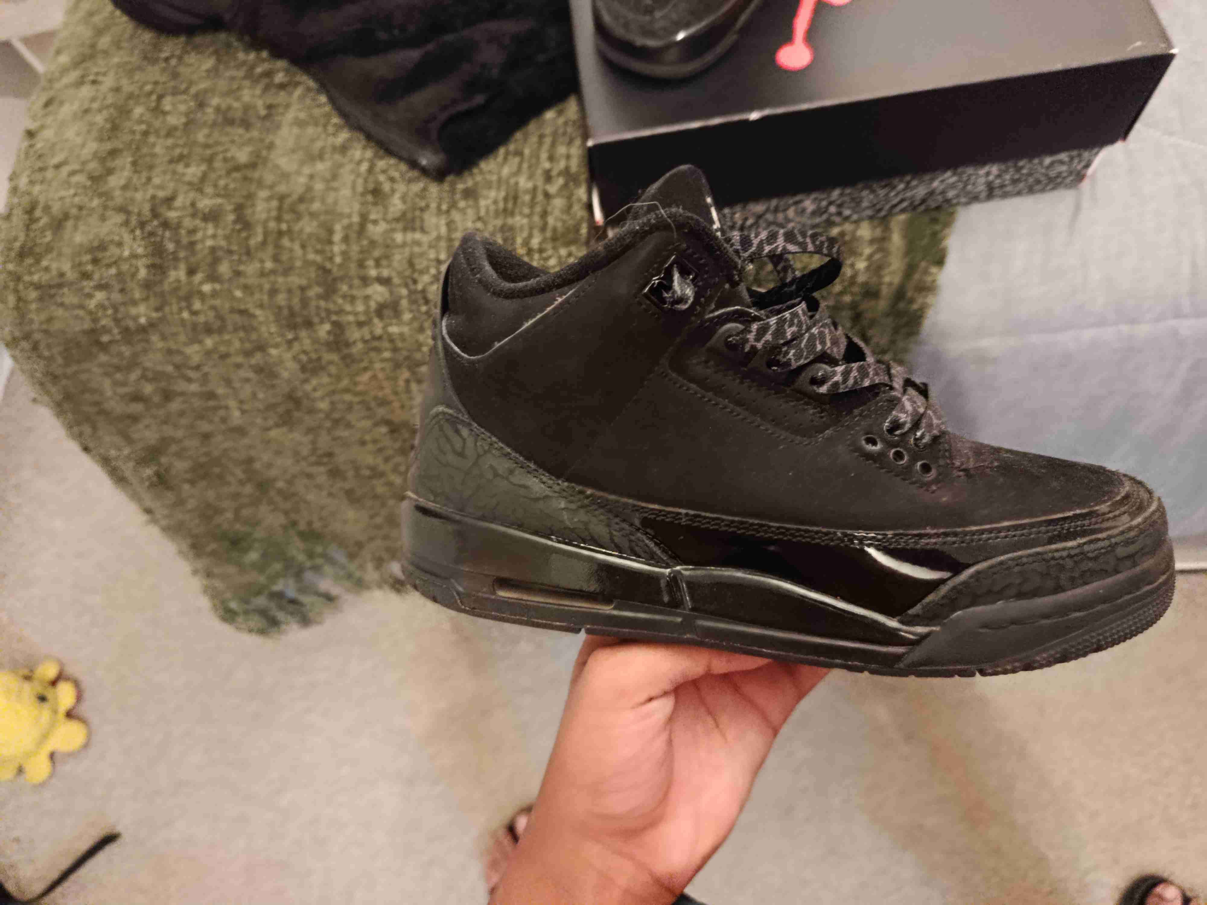 Zapatillas negras Air Jordan 3 black cat - miniatura 4