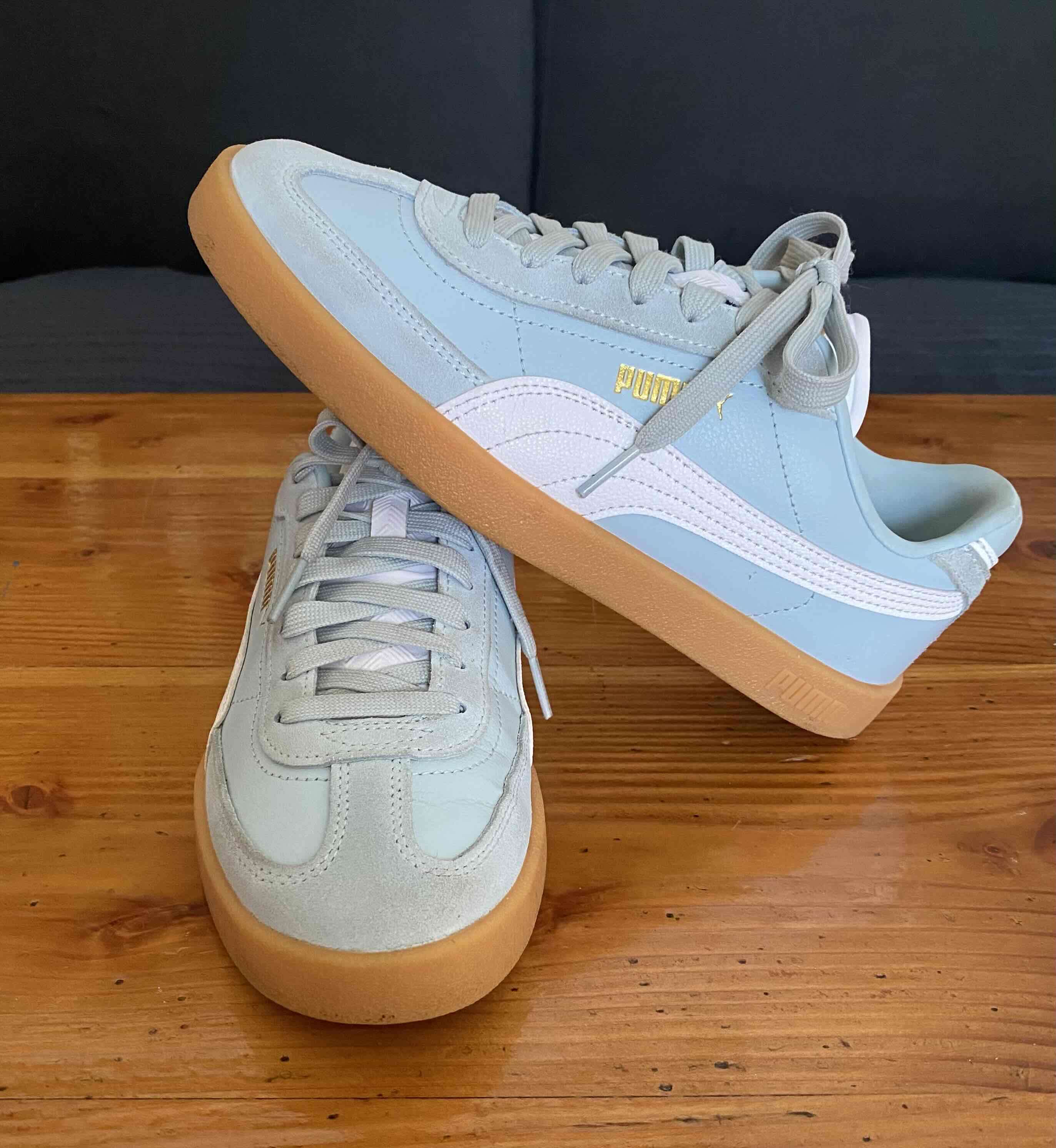 Zapatillas Celestes PUMA Nro38 - miniatura 1