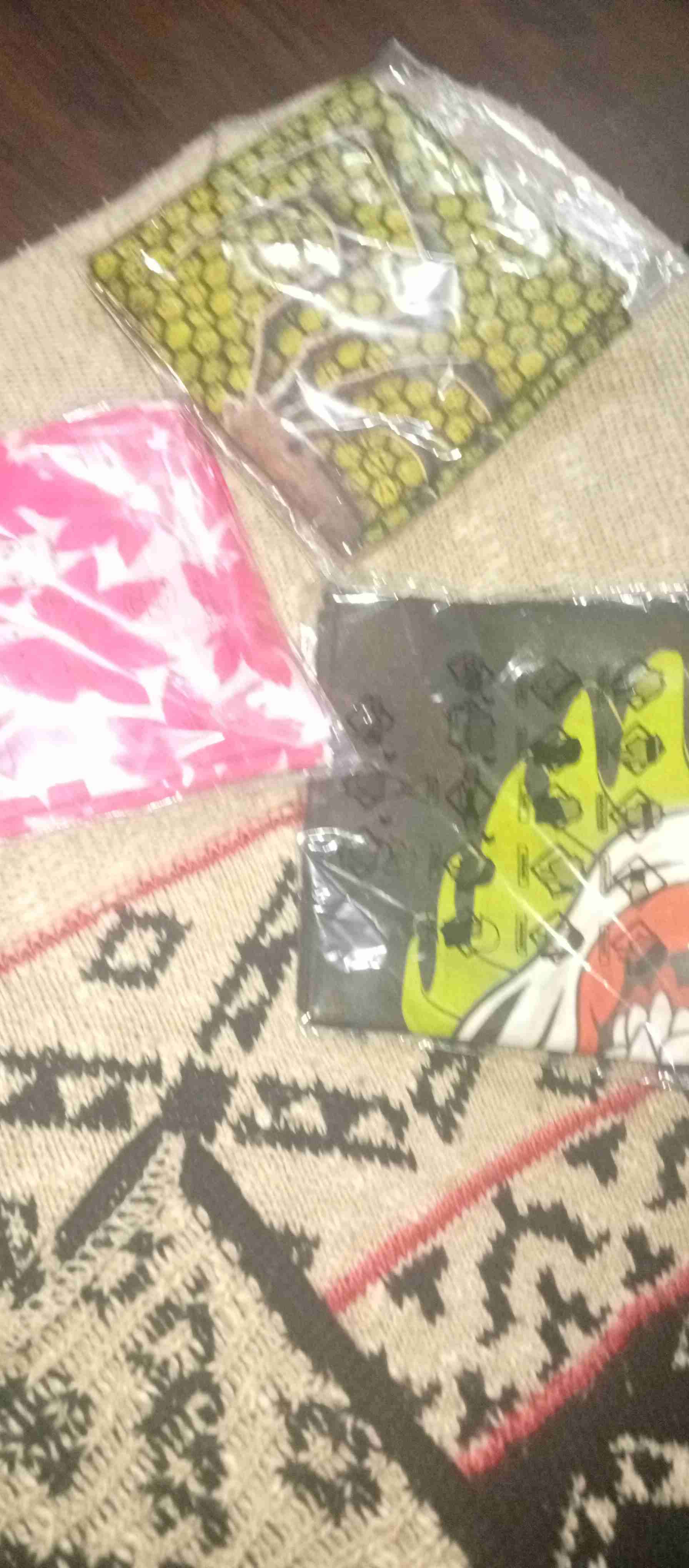 Peinetas colests bandanas cuellos - miniatura 3