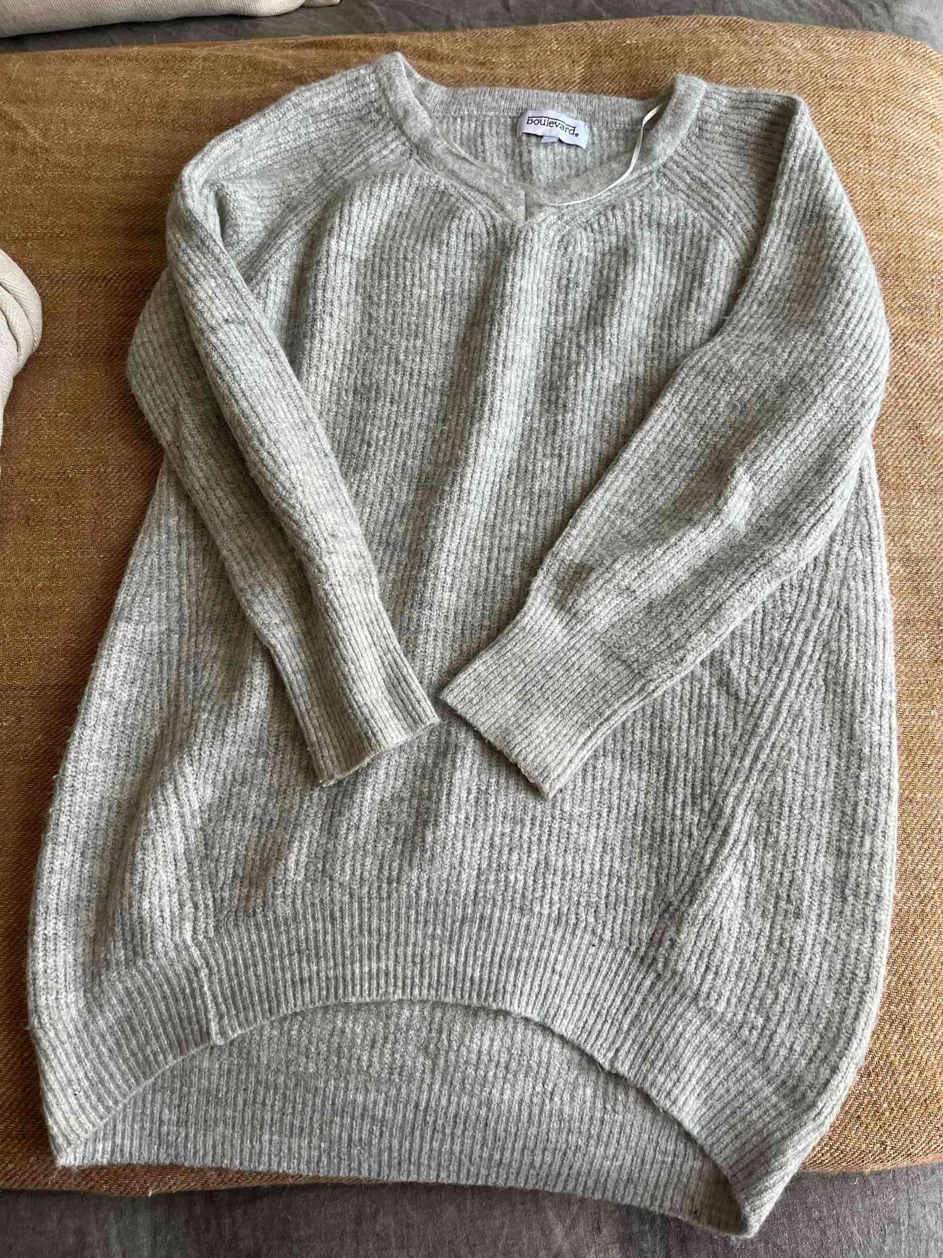 Suéter gris de lana - miniatura 2