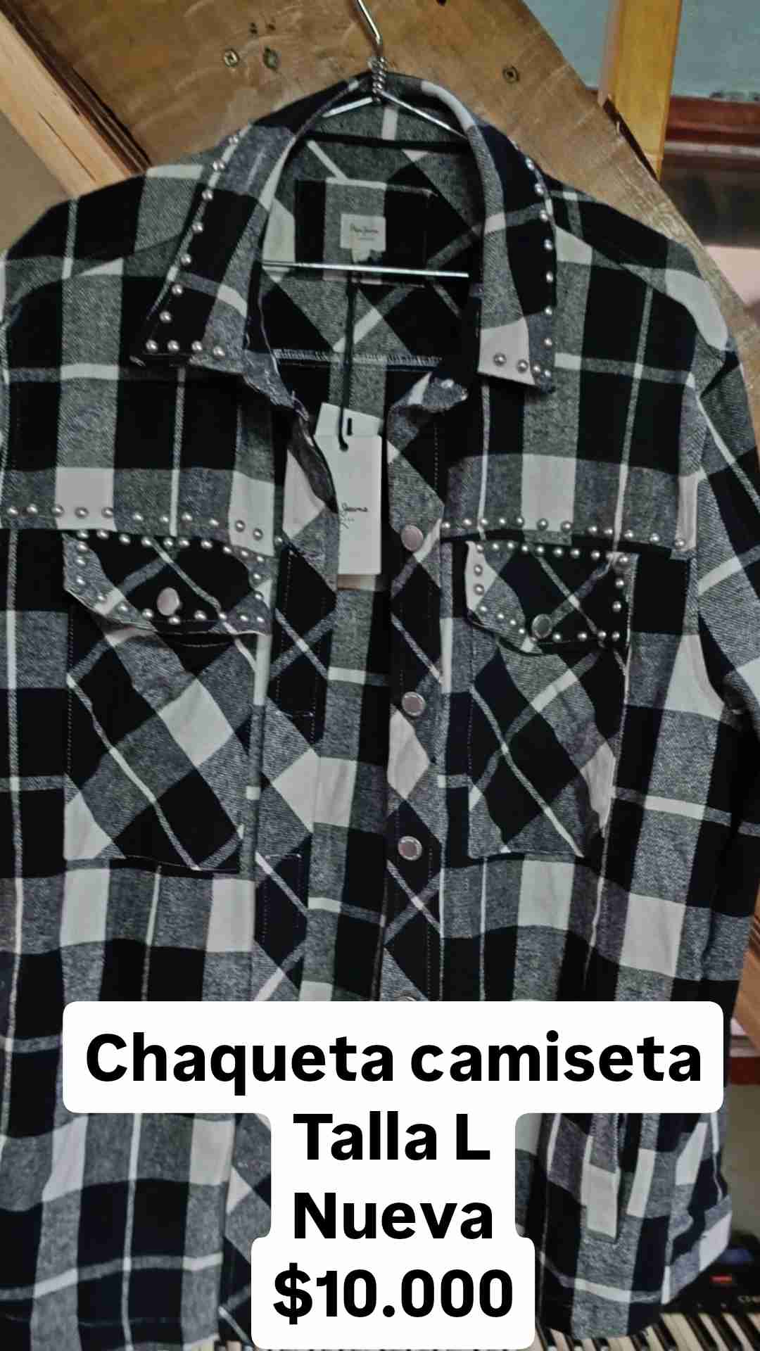 Jeans Zara talla 38 rígidos - miniatura 5