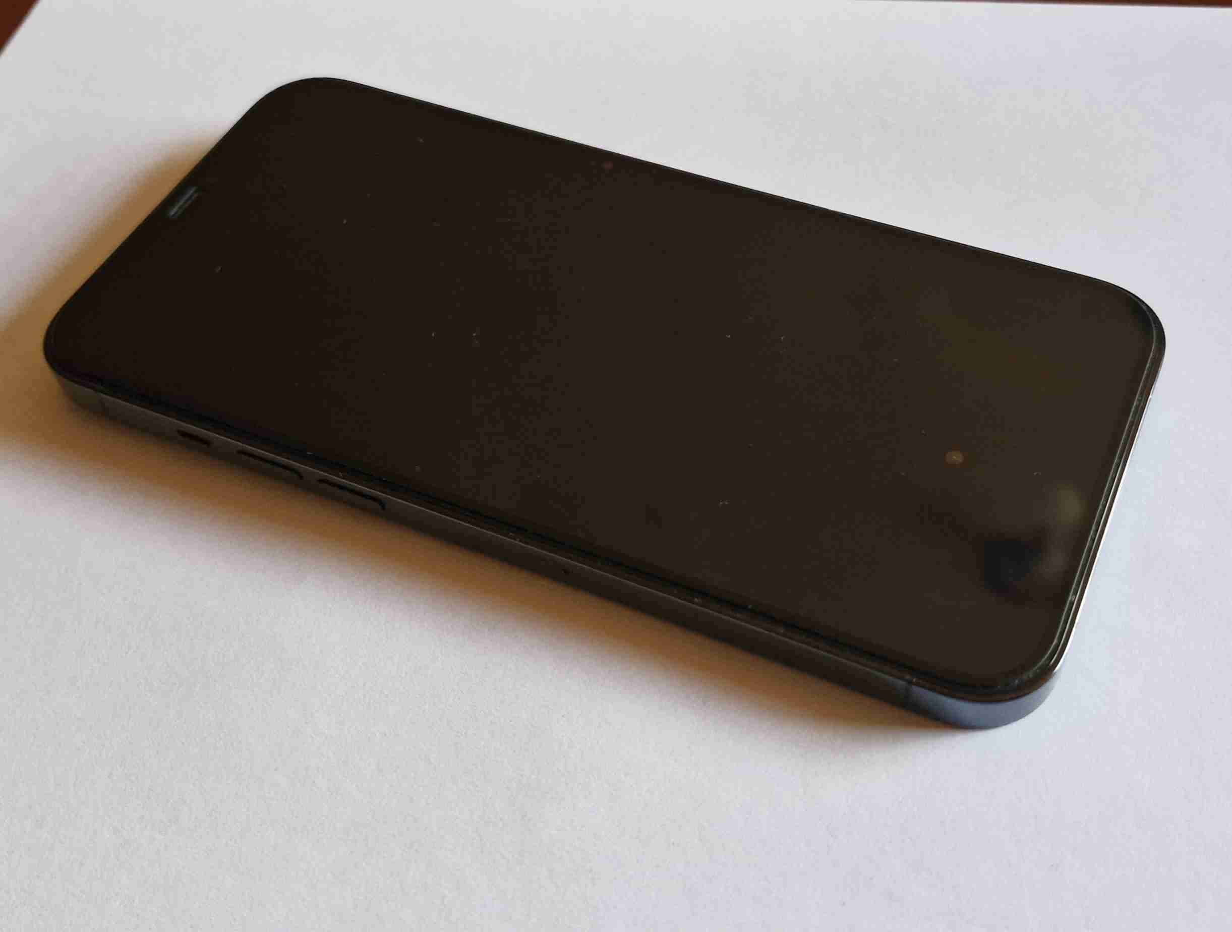 Teléfono IPhone 12 PRO-MAX - 1