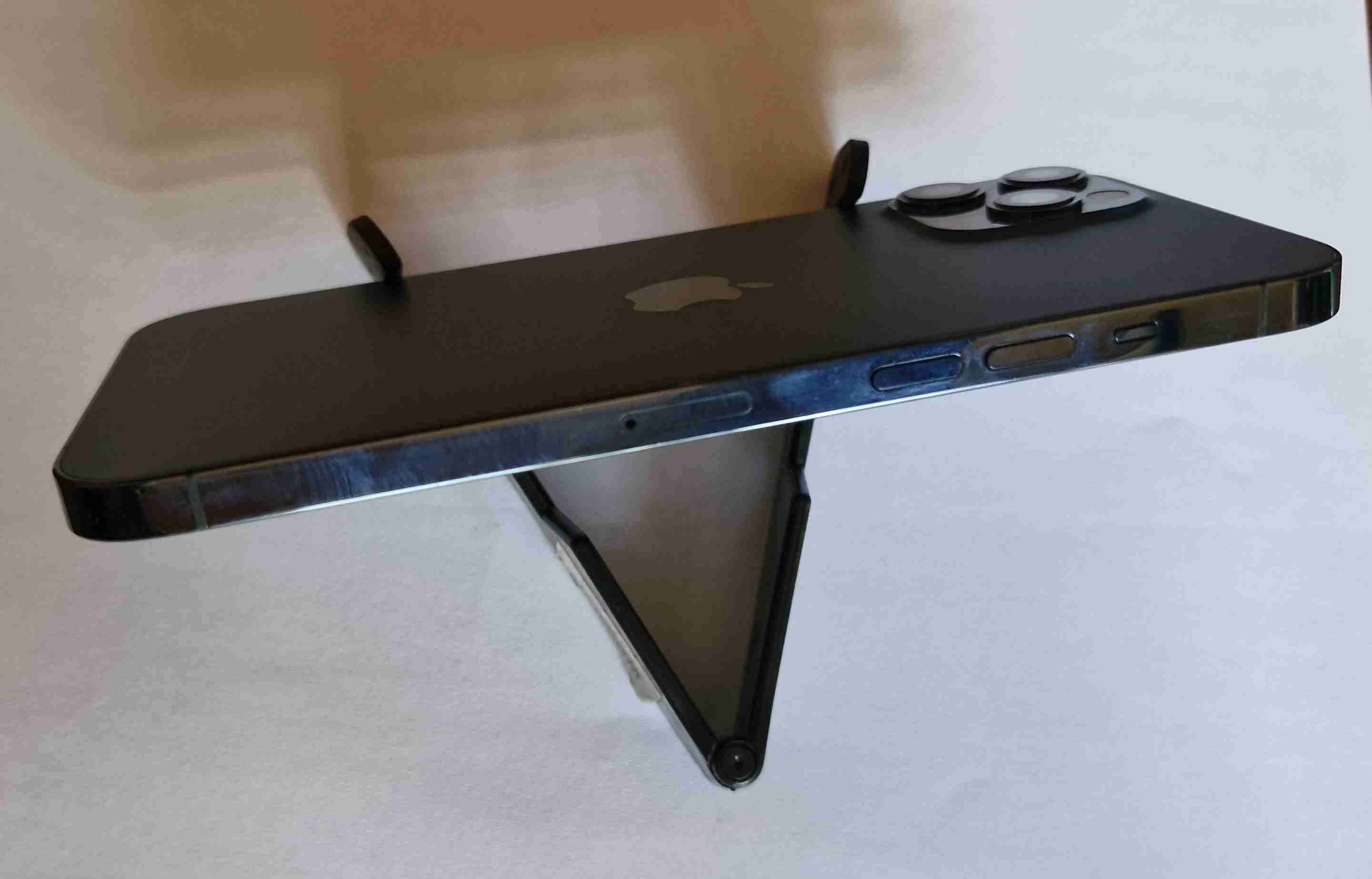 Teléfono IPhone 12 PRO-MAX - 3