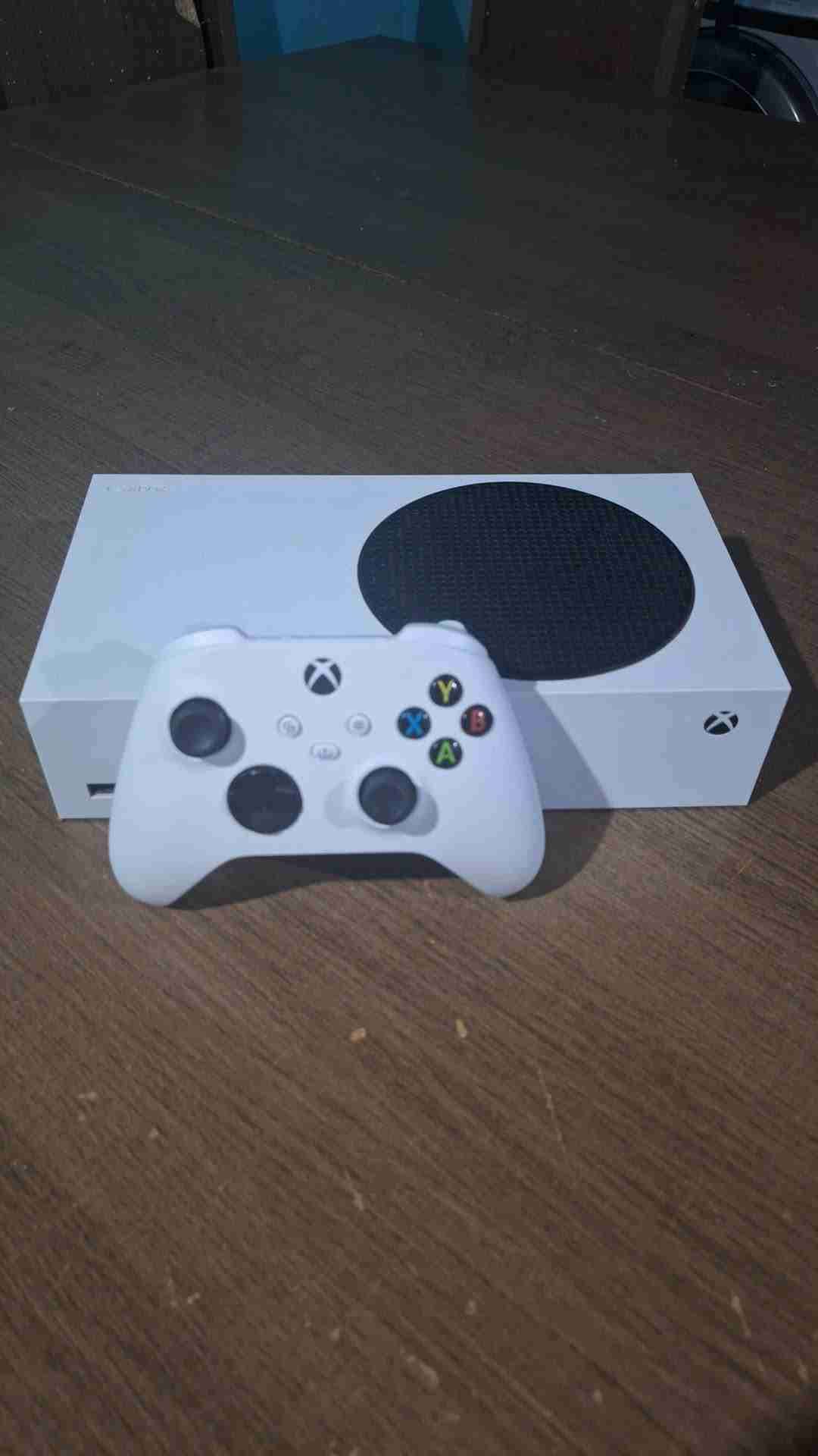 Xbox serie s - miniatura 2