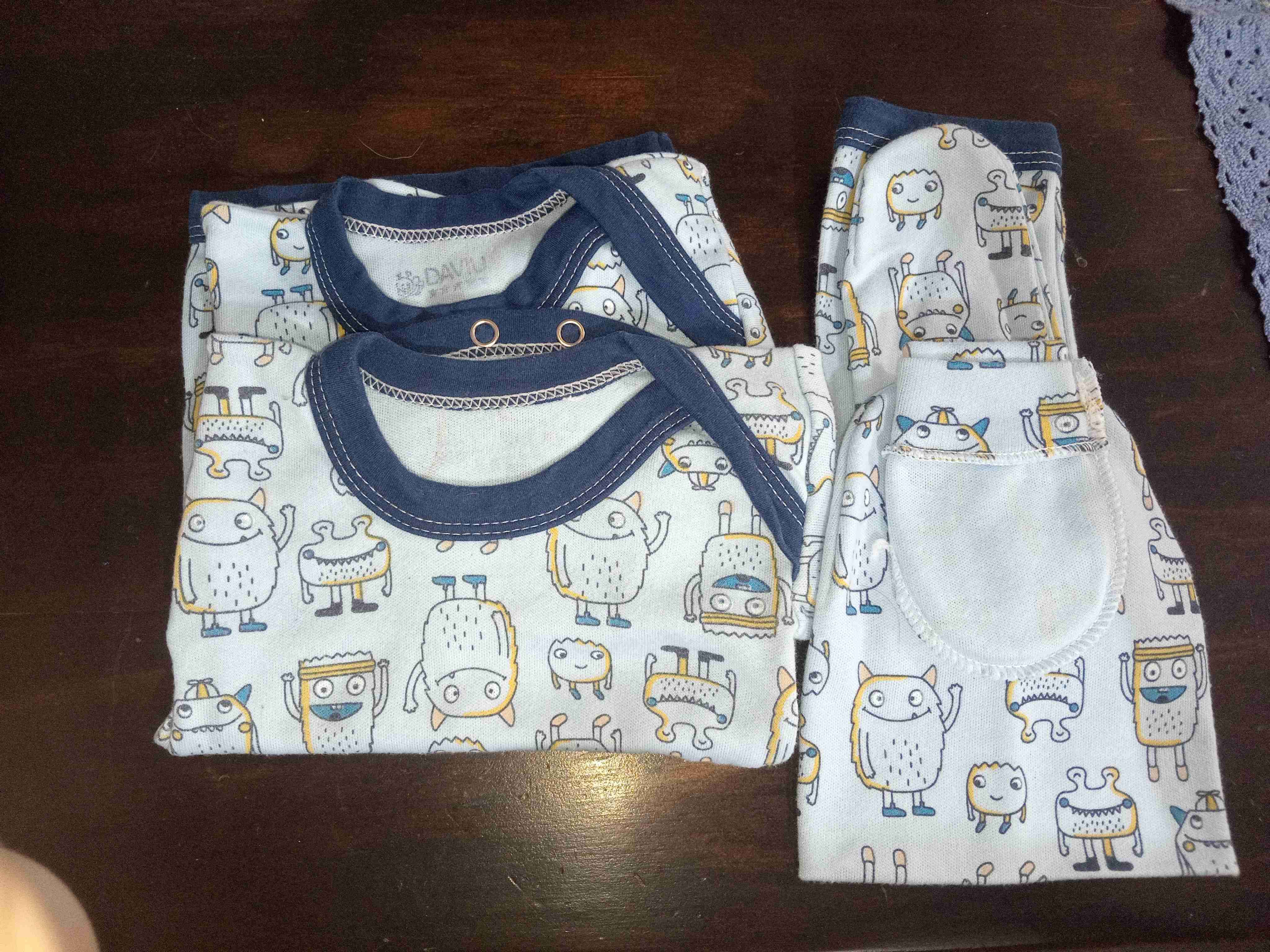 Conjunto ropa para bebé 2x $10.000 - miniatura 2