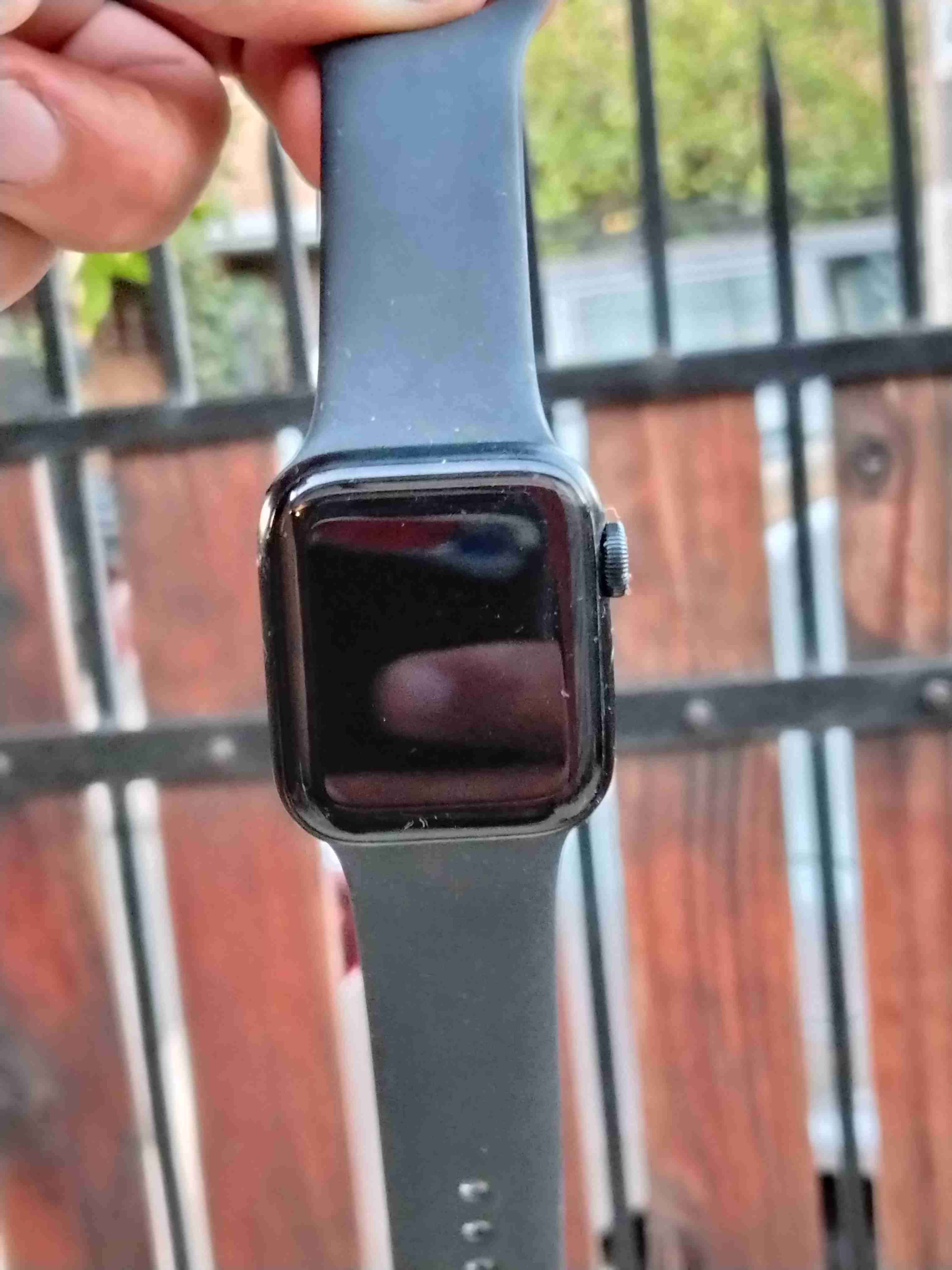 Apple Watch SE - 3