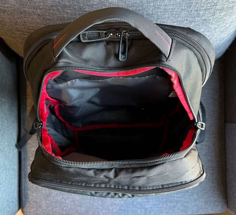 Mochila Ejecutiva Head Dana Porta Notebook 17" - miniatura 4