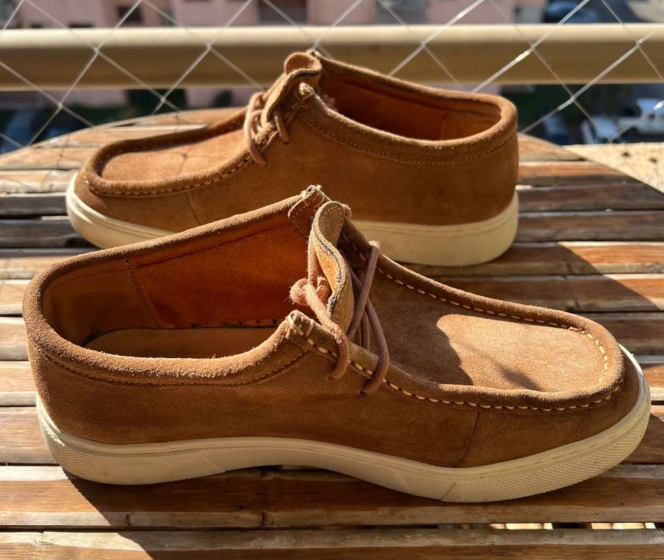 Zapatillas Alaniz Cuero 44 - miniatura 2