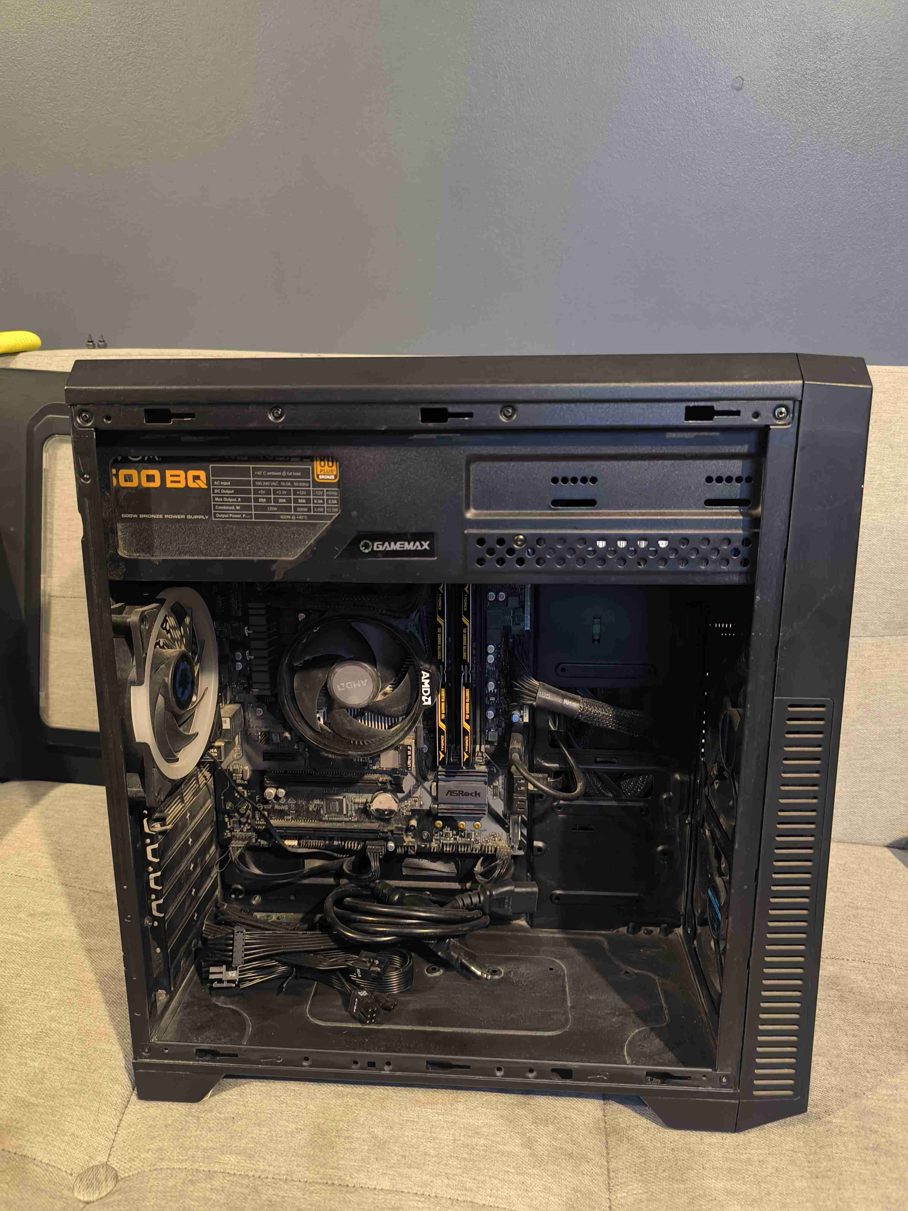 Pc gamer ensamblado con graficos integrados - miniatura 1