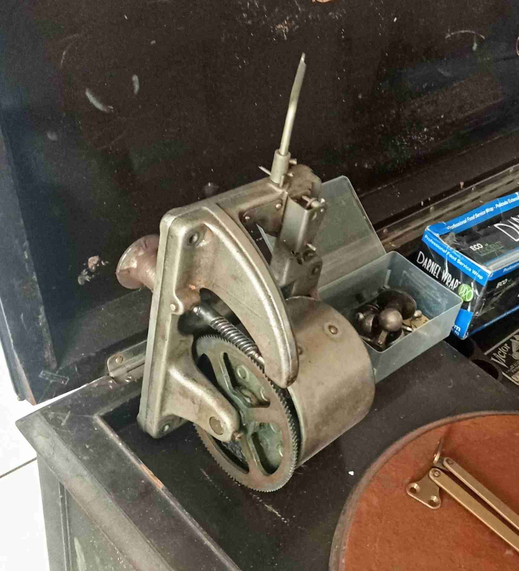 Vitrola y motor - miniatura 3