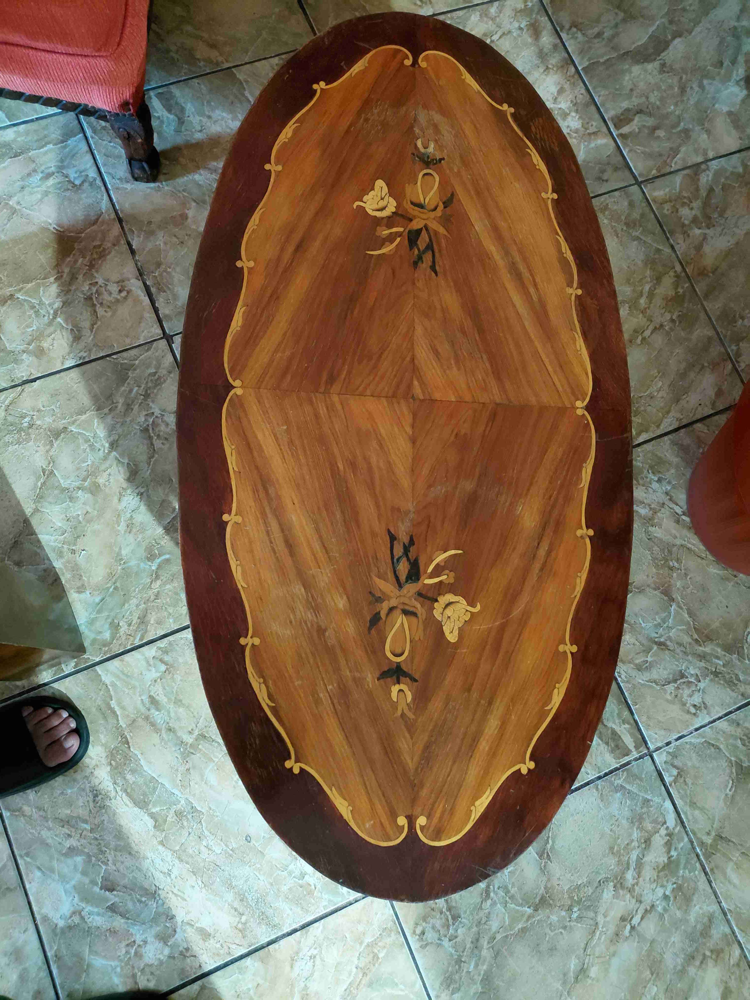 Mesa de centro ovalada de madera - miniatura 5