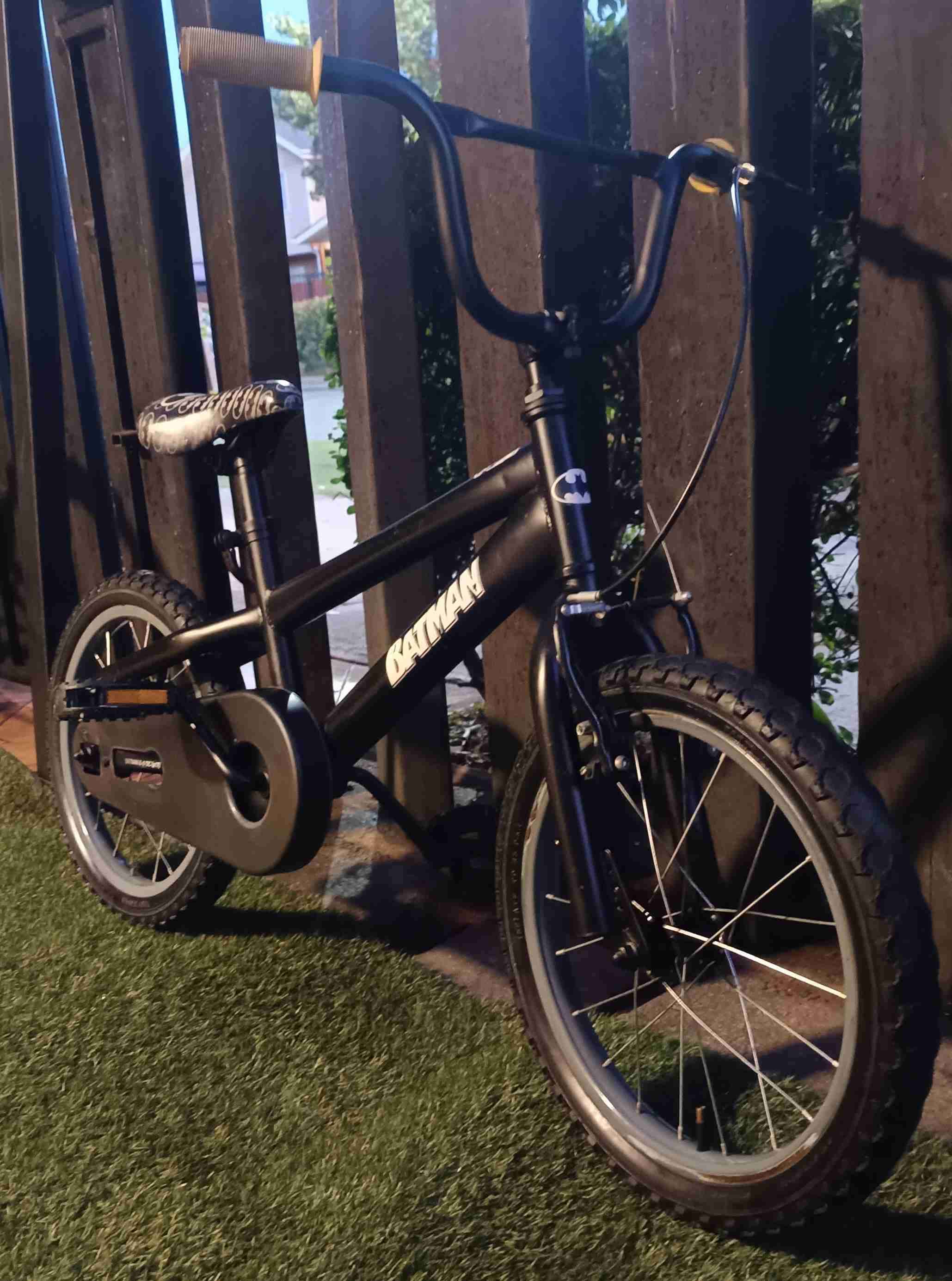Bicicleta Batman aro 16 - miniatura 1
