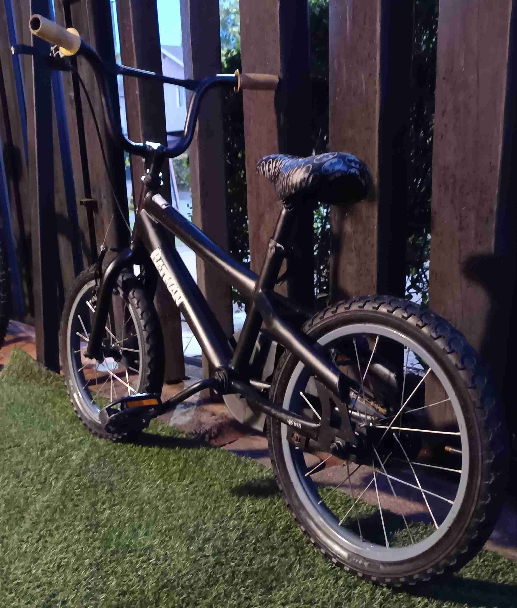 Bicicleta Batman aro 16 - miniatura 3