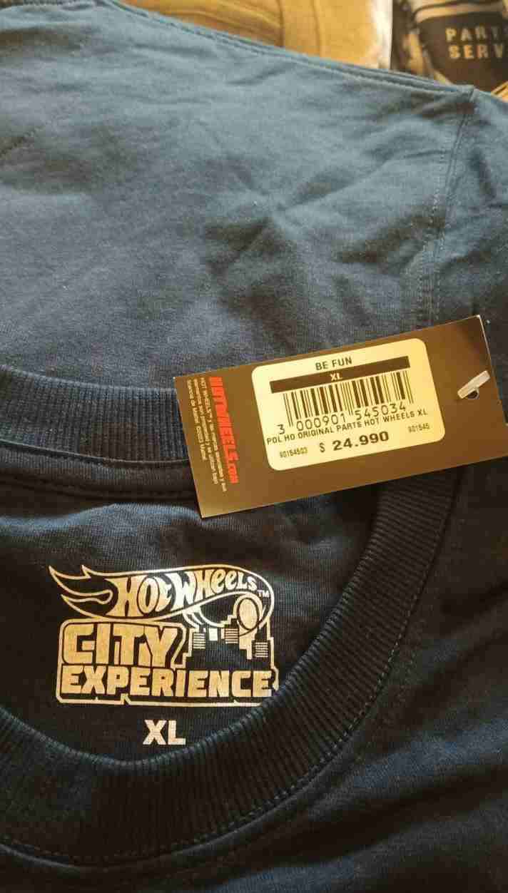 Polerones Hot Wheels nuevos con etiqueta - miniatura 6