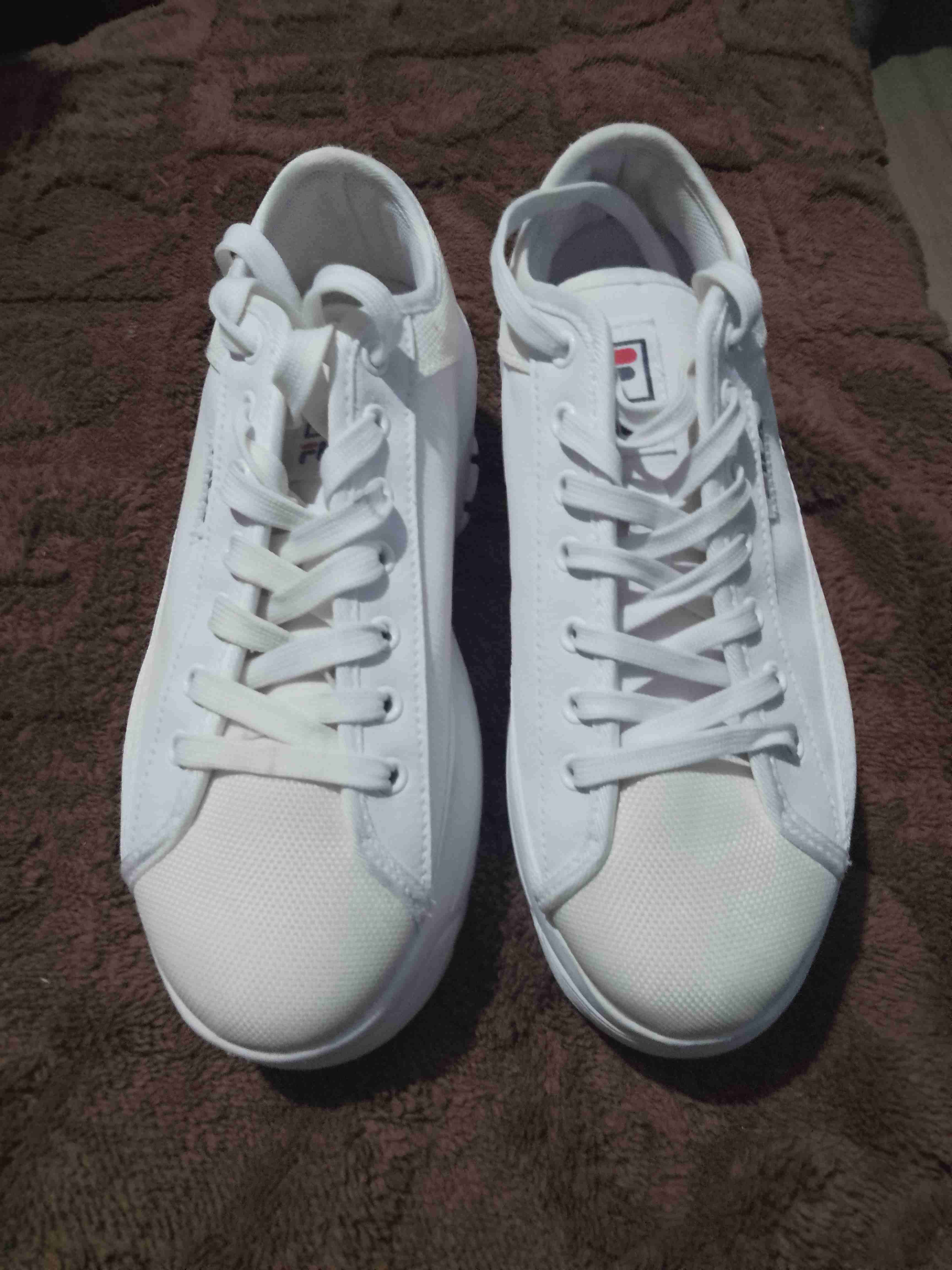 Zapatillas blancas clásicas - 1