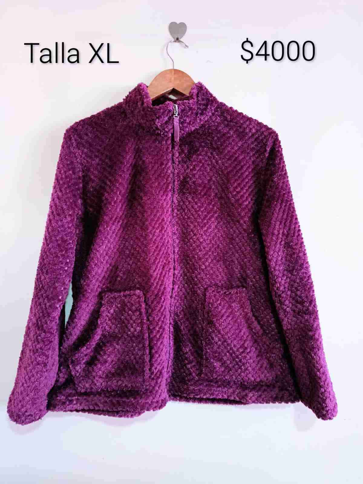 Chaqueta polar morada XL