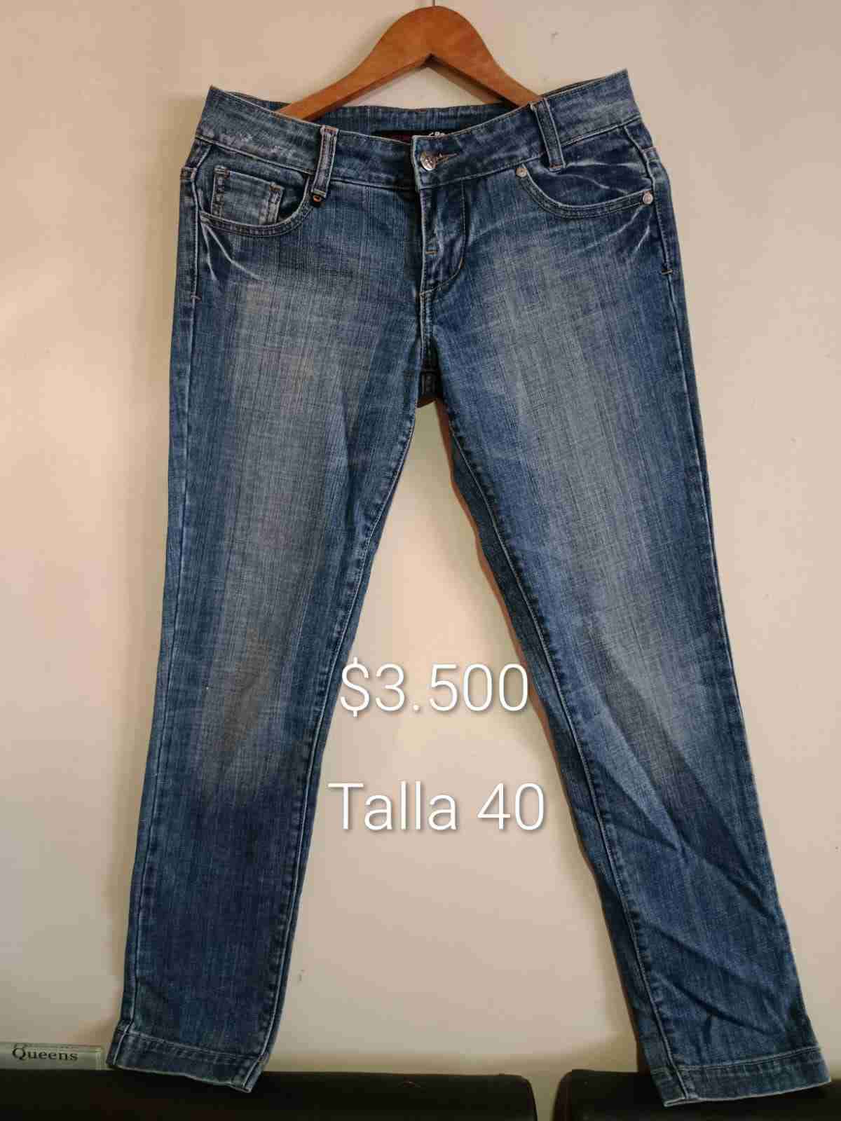 Jeans azules talla 40