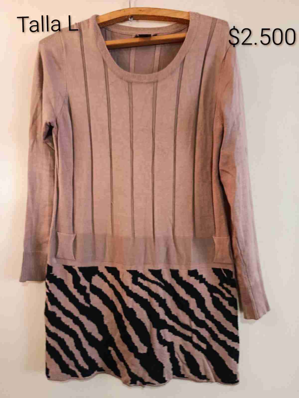 Vestido beige con estampado