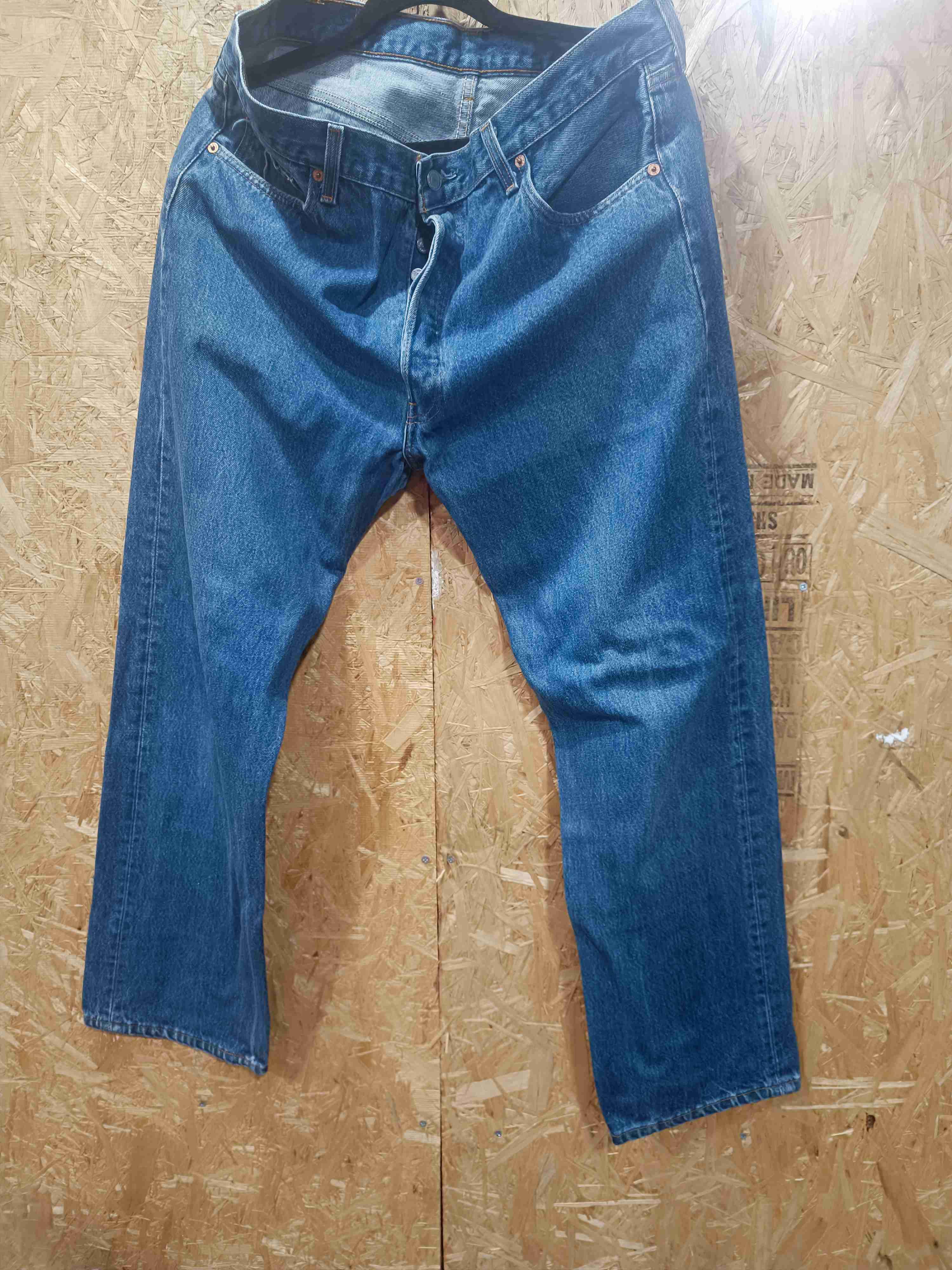 Jeans azul clásico para hombre - 1